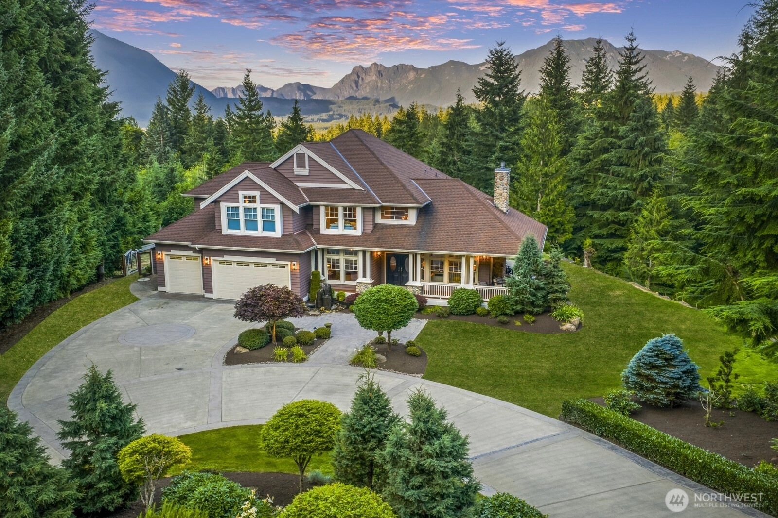 15512 Uplands Way SE Unit  North Bend WA 98045