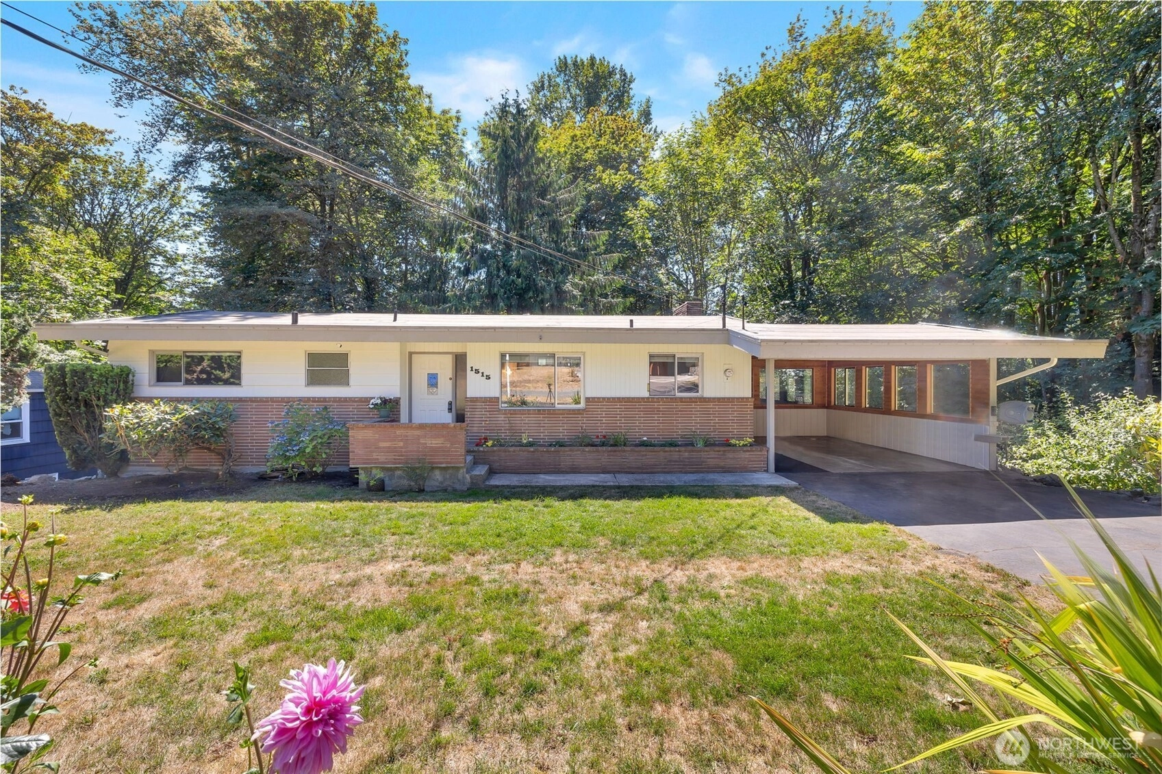 1515 NE 106th St Unit  Seattle WA 98125
