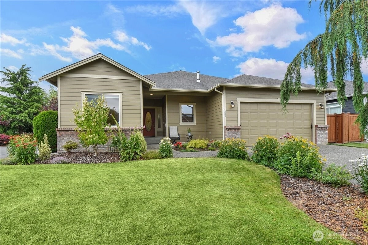 15203 148th Ave Ct E Orting WA 98360