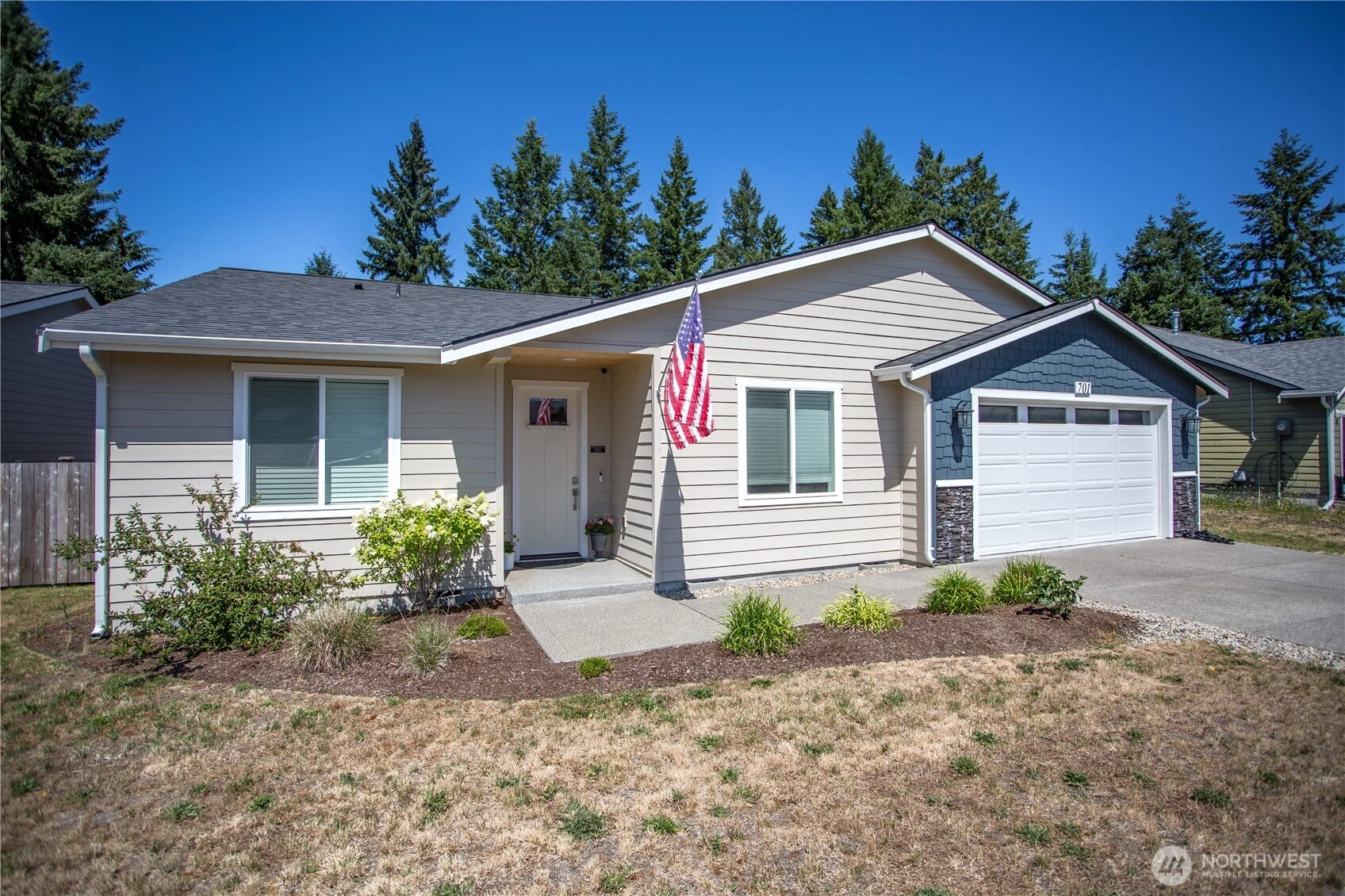 701 Myers St SE Unit  Rainier WA 98576