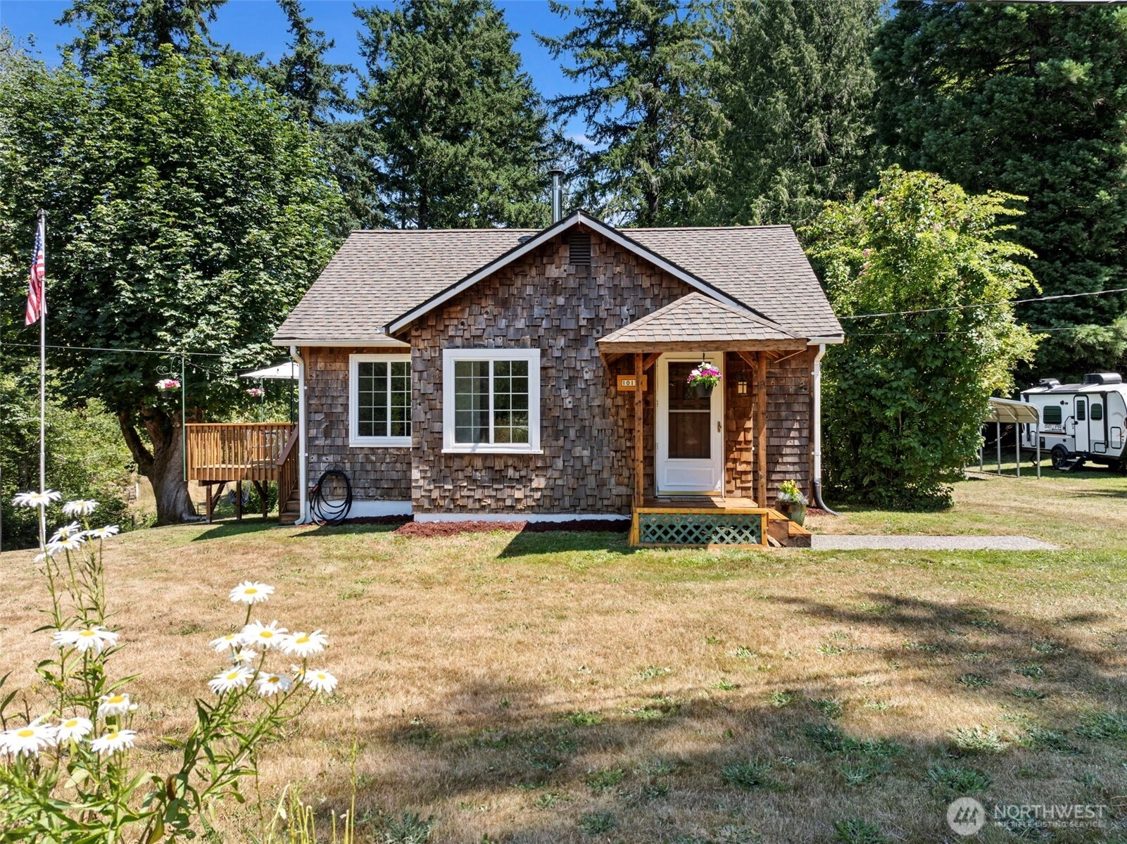 10125 NW Pioneer Rd Unit  Seabeck WA 98380