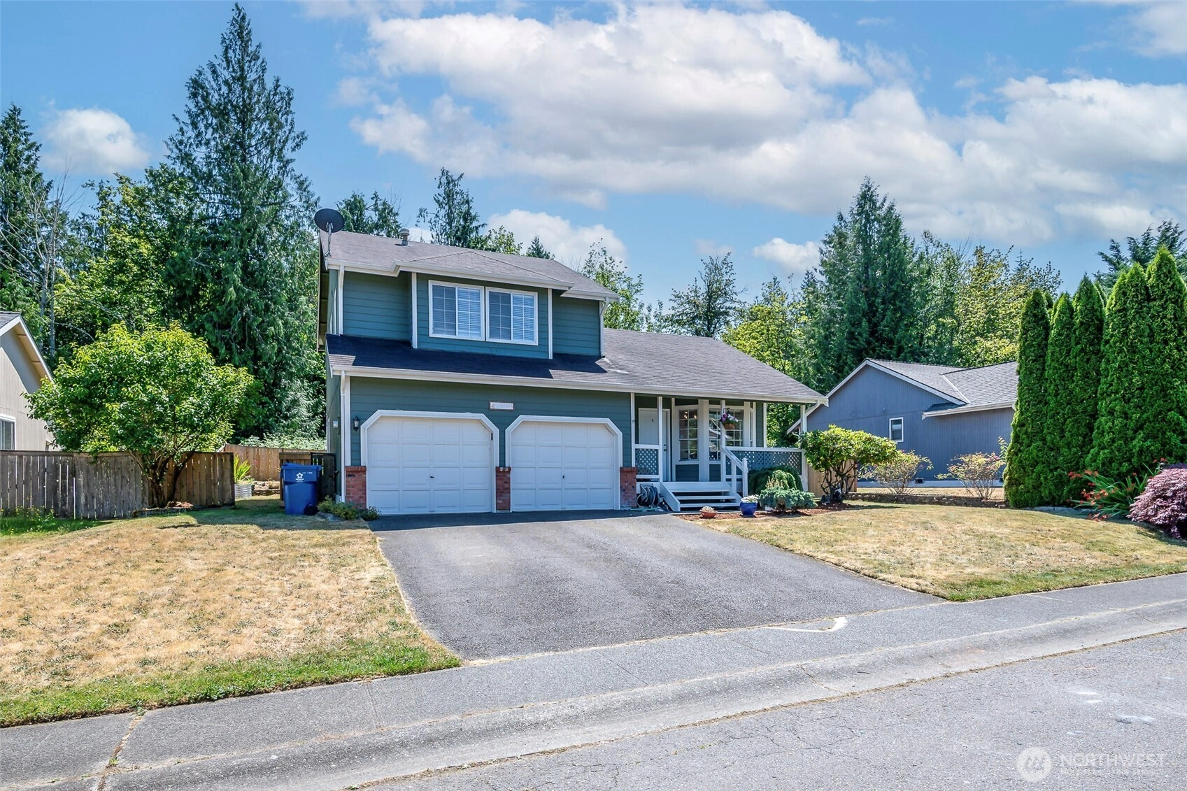 25005 Summit Dr Black Diamond WA 98010