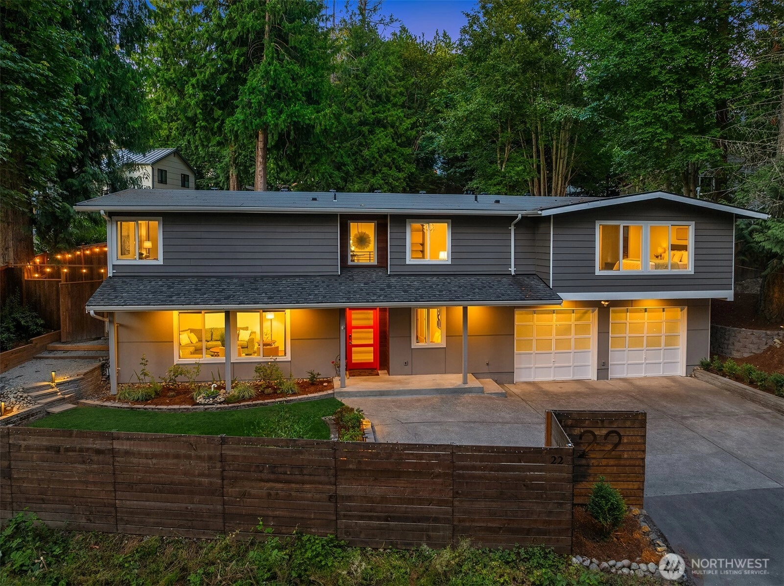 22 Louis Thompson Rd SE Unit  Sammamish WA 98074
