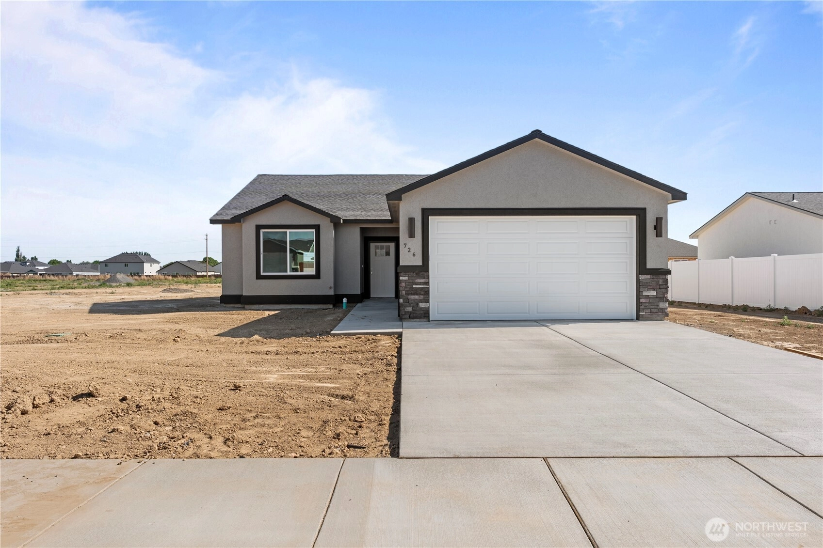 1517 7th Ave NE Unit  Quincy WA 98848