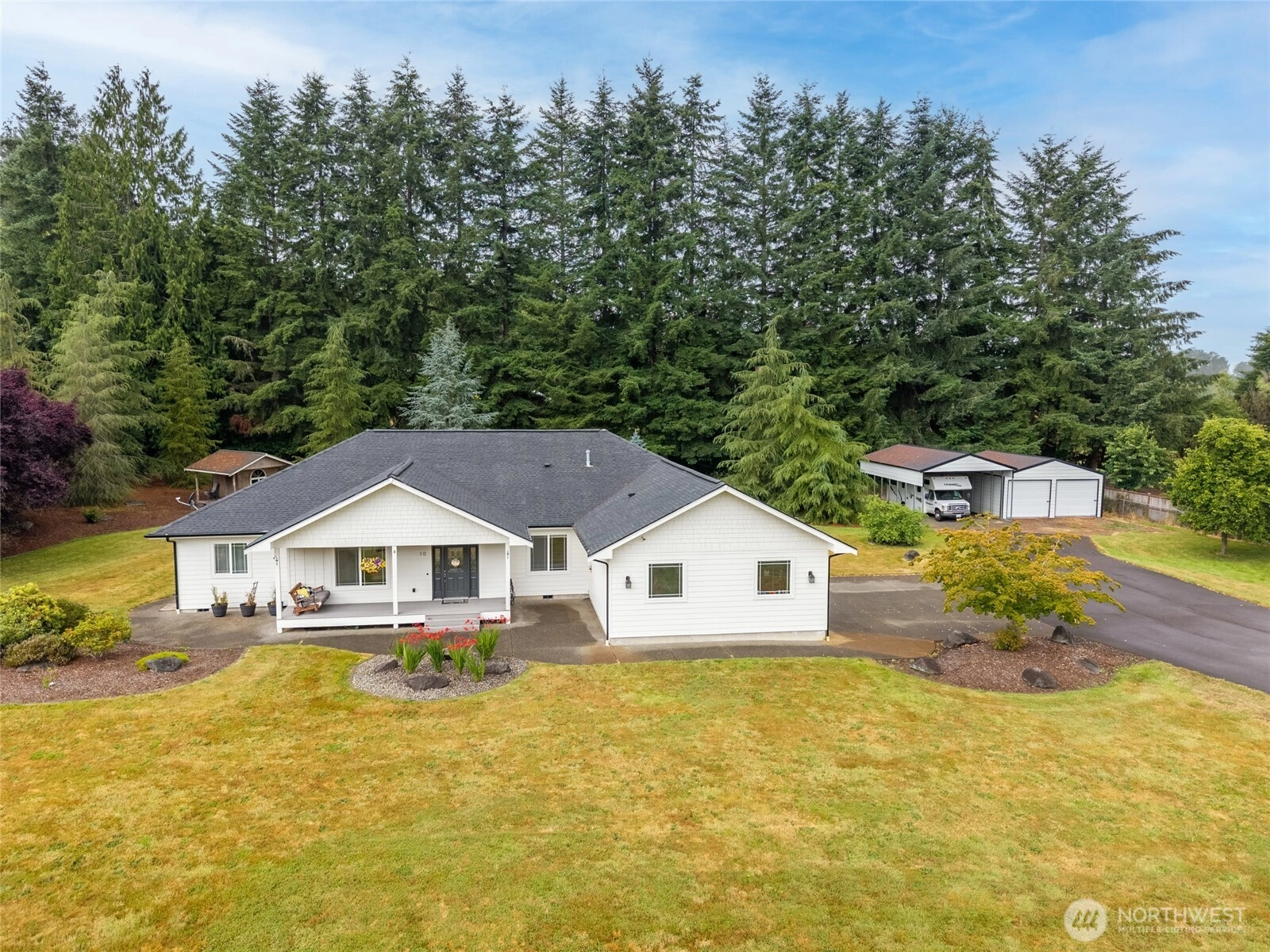 10 Legacy Ln Elma WA 98541