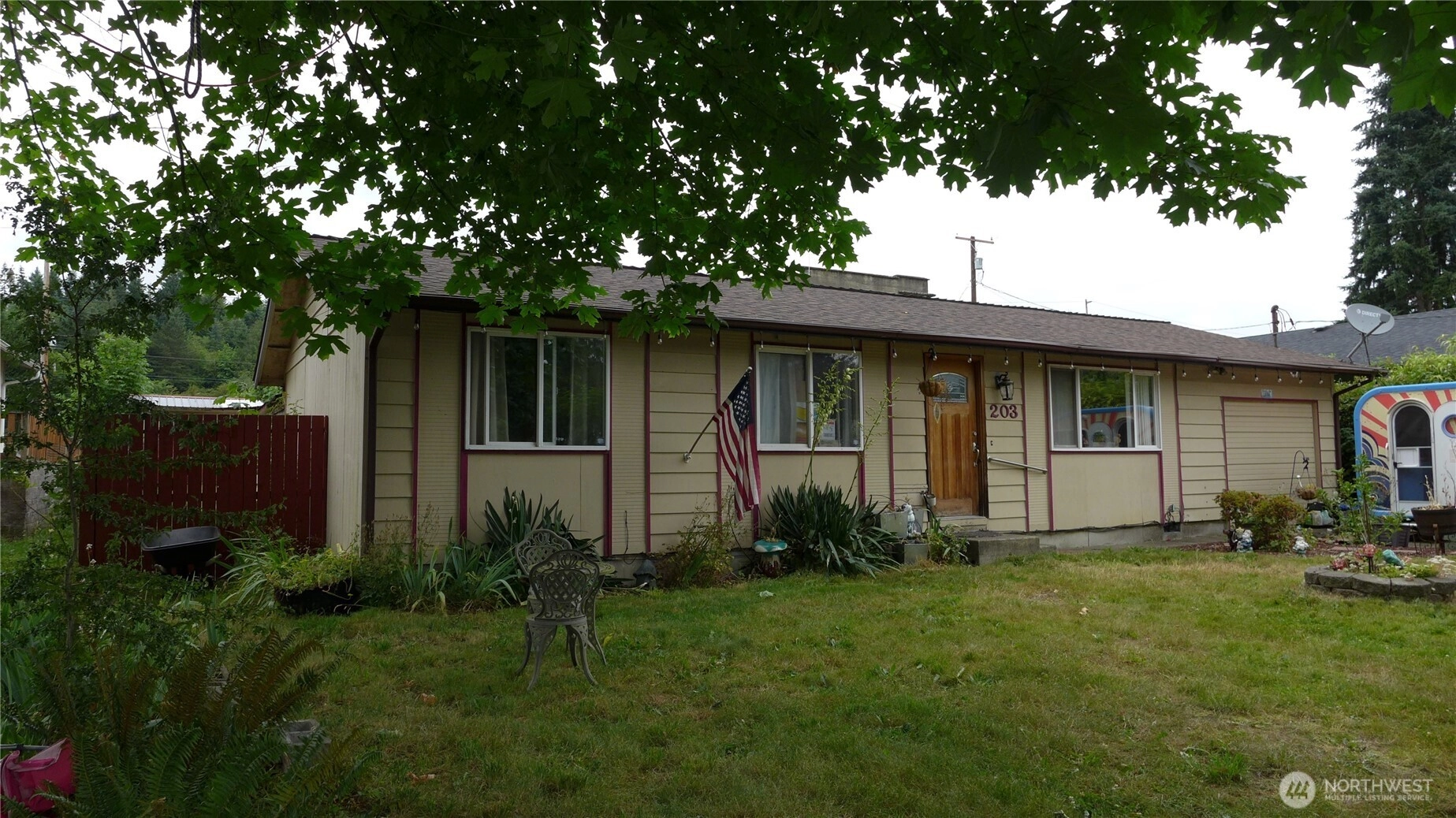 203 S Nenant Bucoda WA 98530