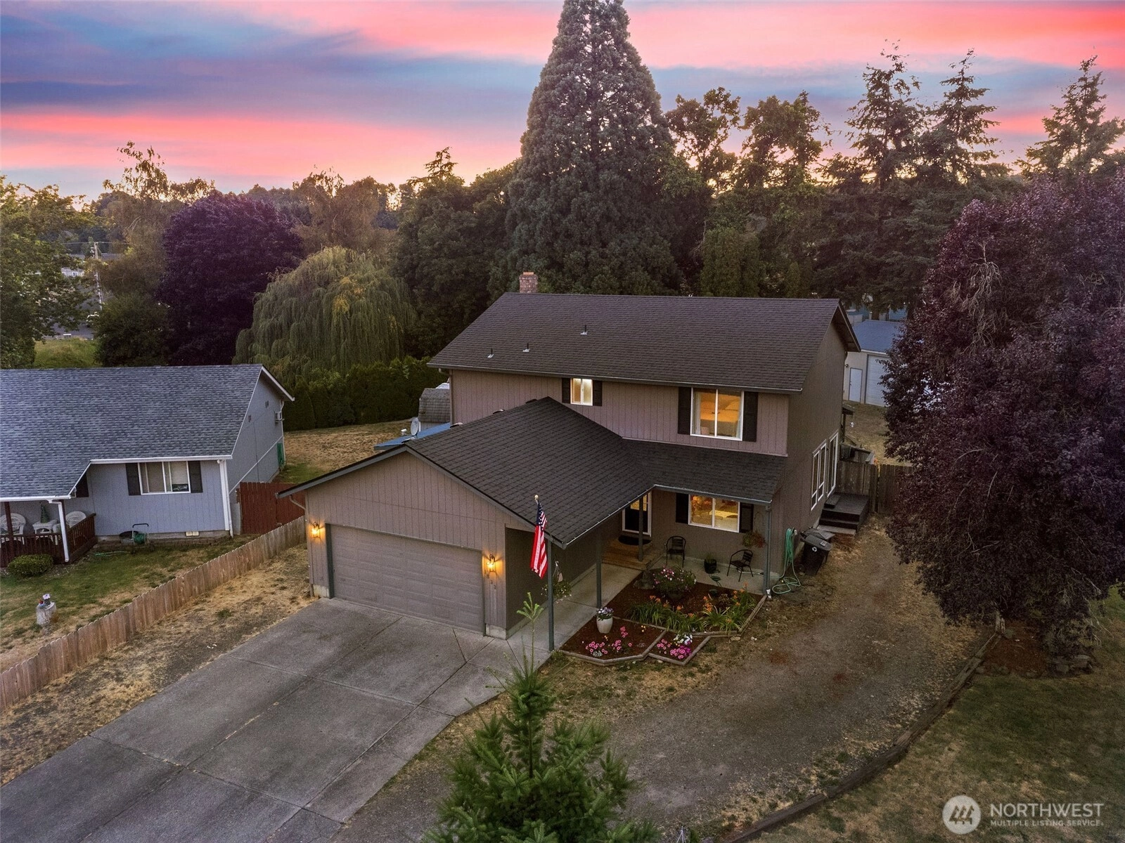 1833 Hawthorne Ct Woodland WA 98674