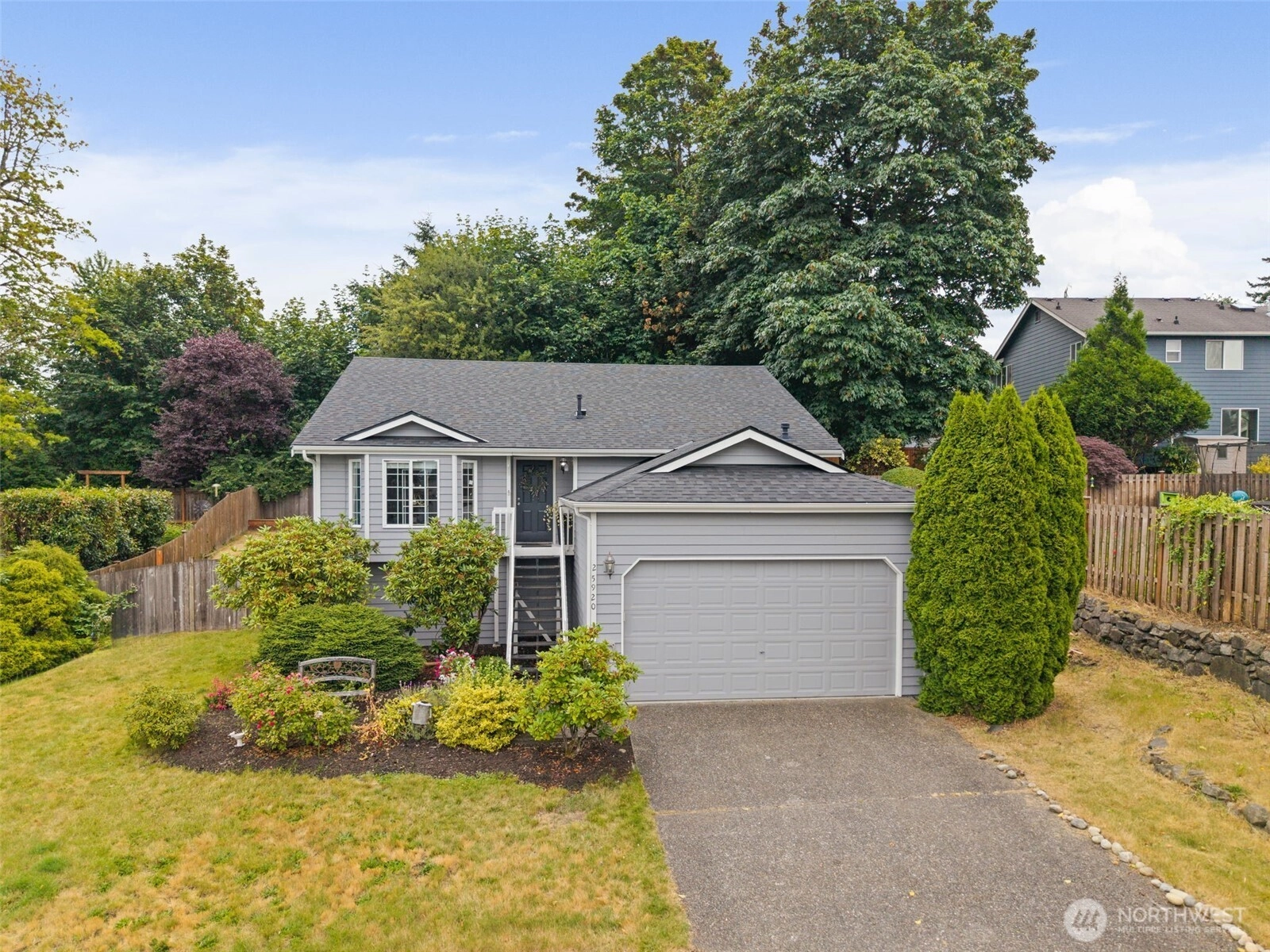 25920 202nd Ave SE Covington WA 98042