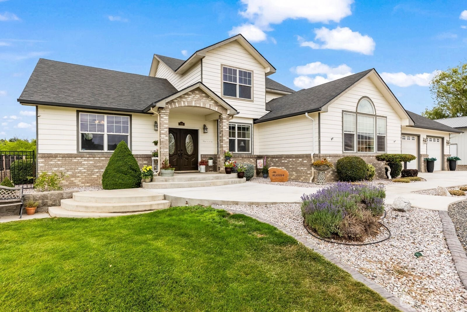 110 Beane Rd Moxee WA 98936