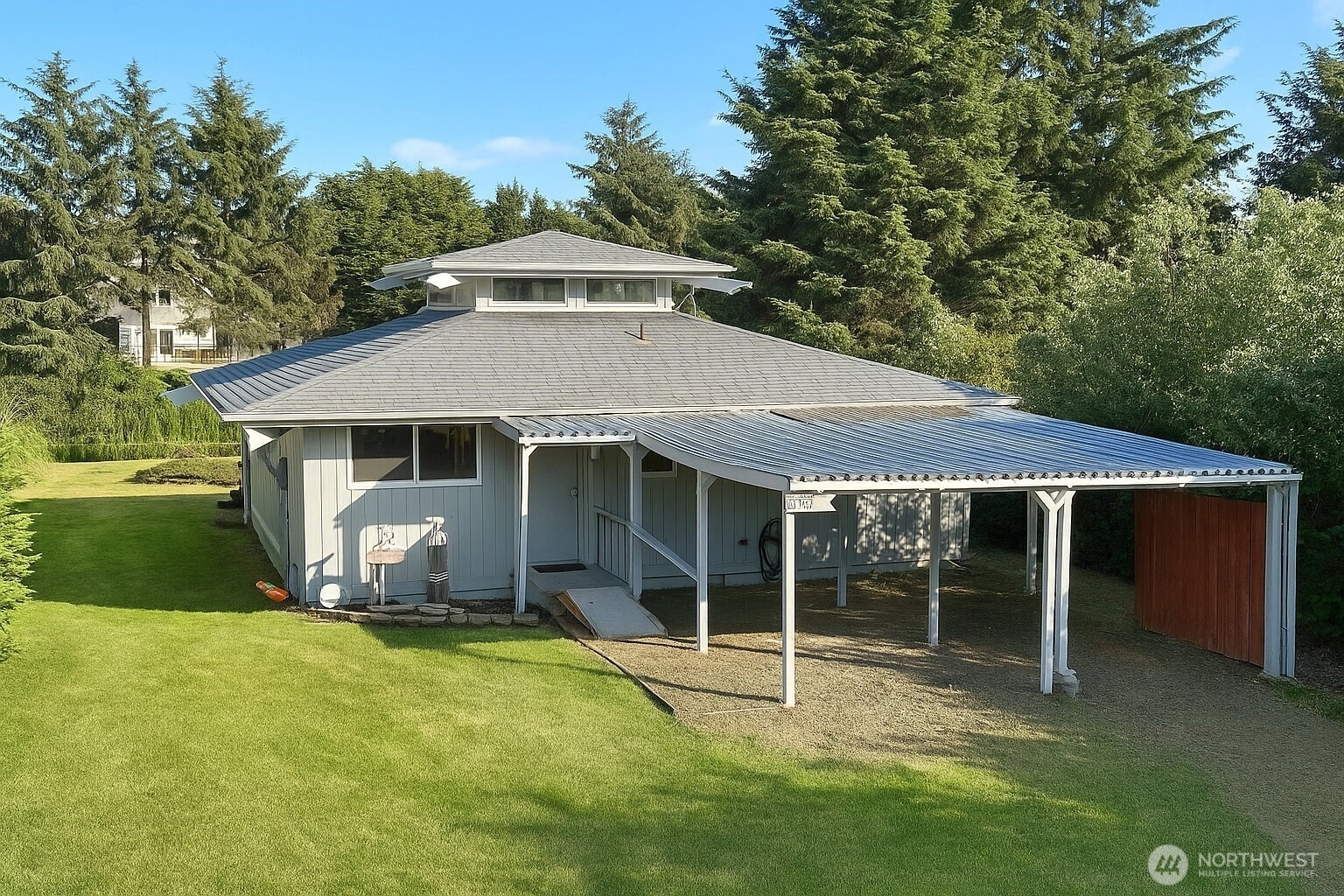 121 Tahola St SE Ocean Shores WA 98569