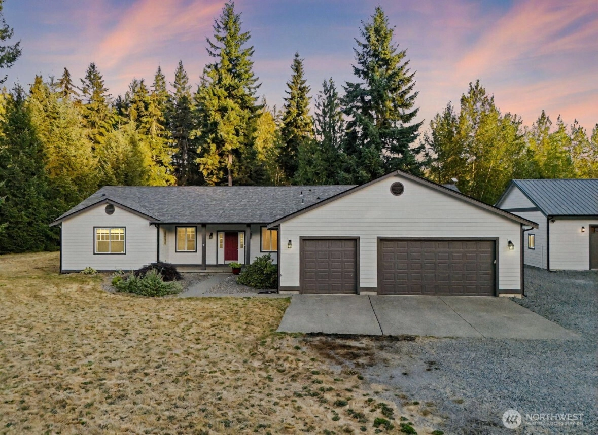 34115 32nd Ave E Eatonville WA 98328