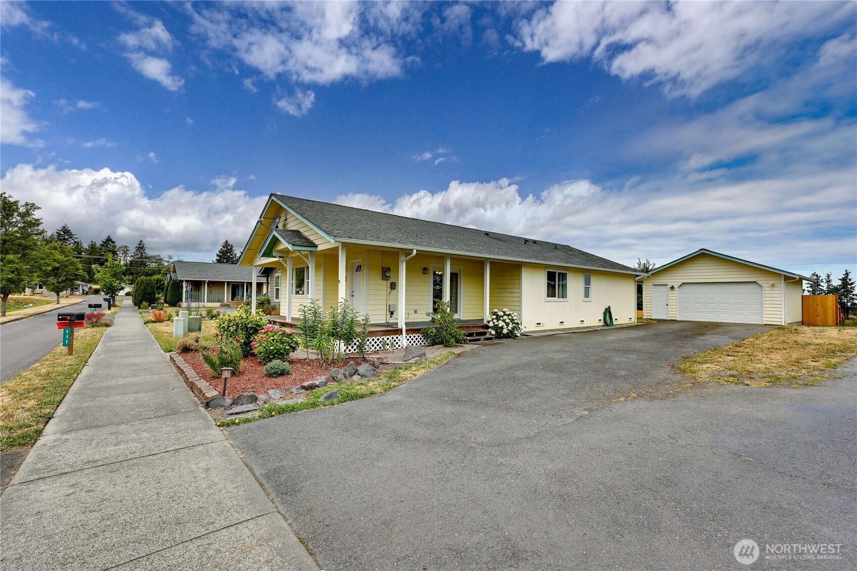 111 Alpine Lp Sequim WA 98382