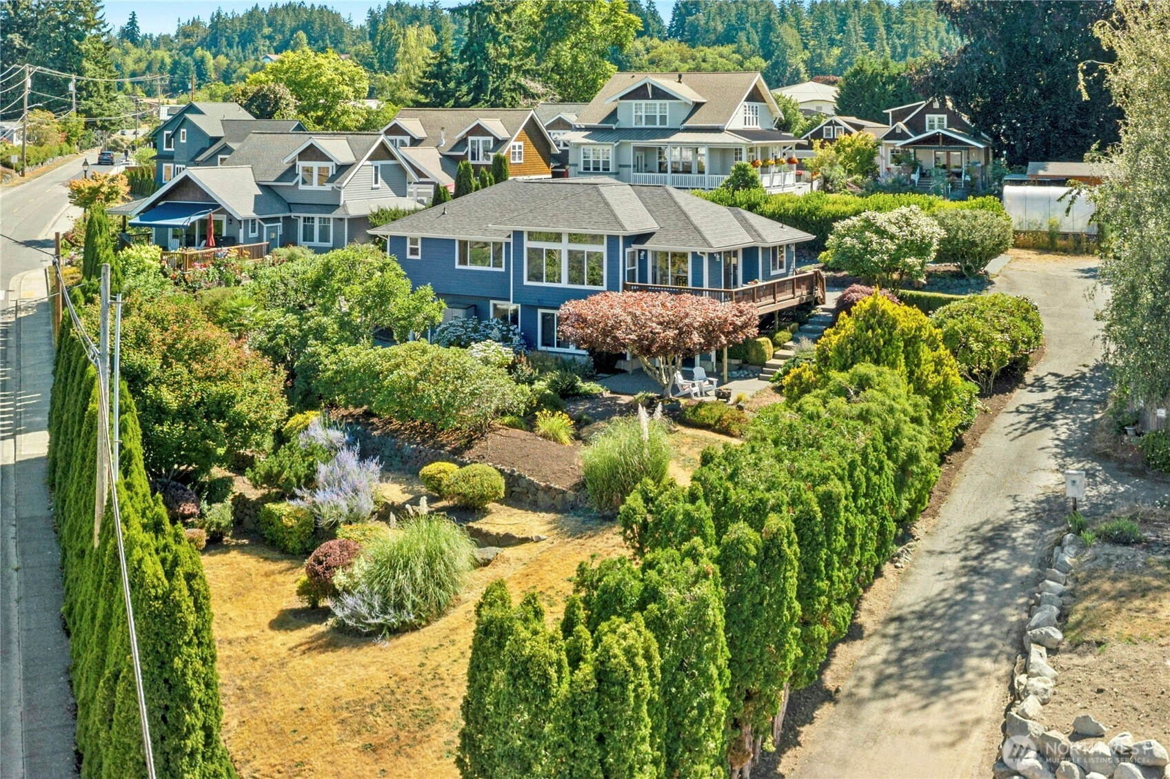 493 NE Lincoln Rd Poulsbo WA 98370