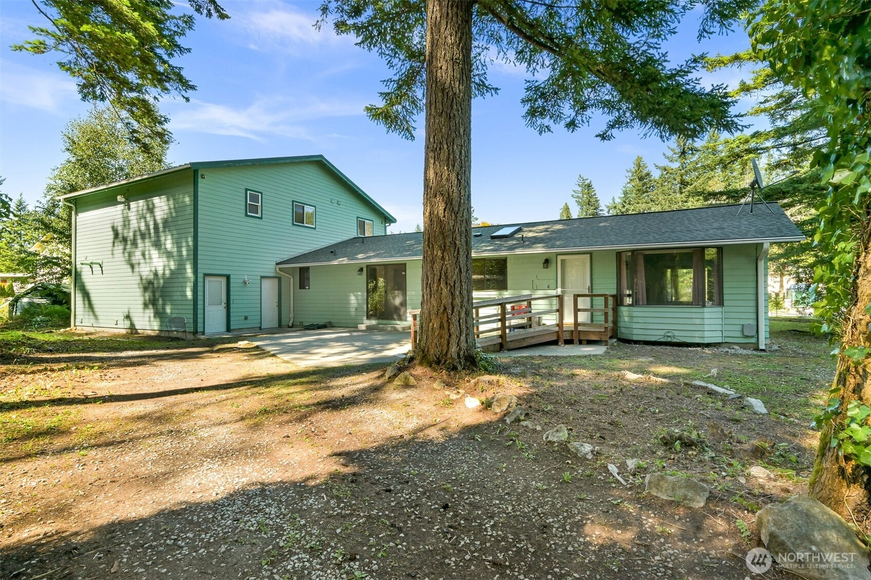 8672 Golden Valley Dr Maple Falls WA 98226