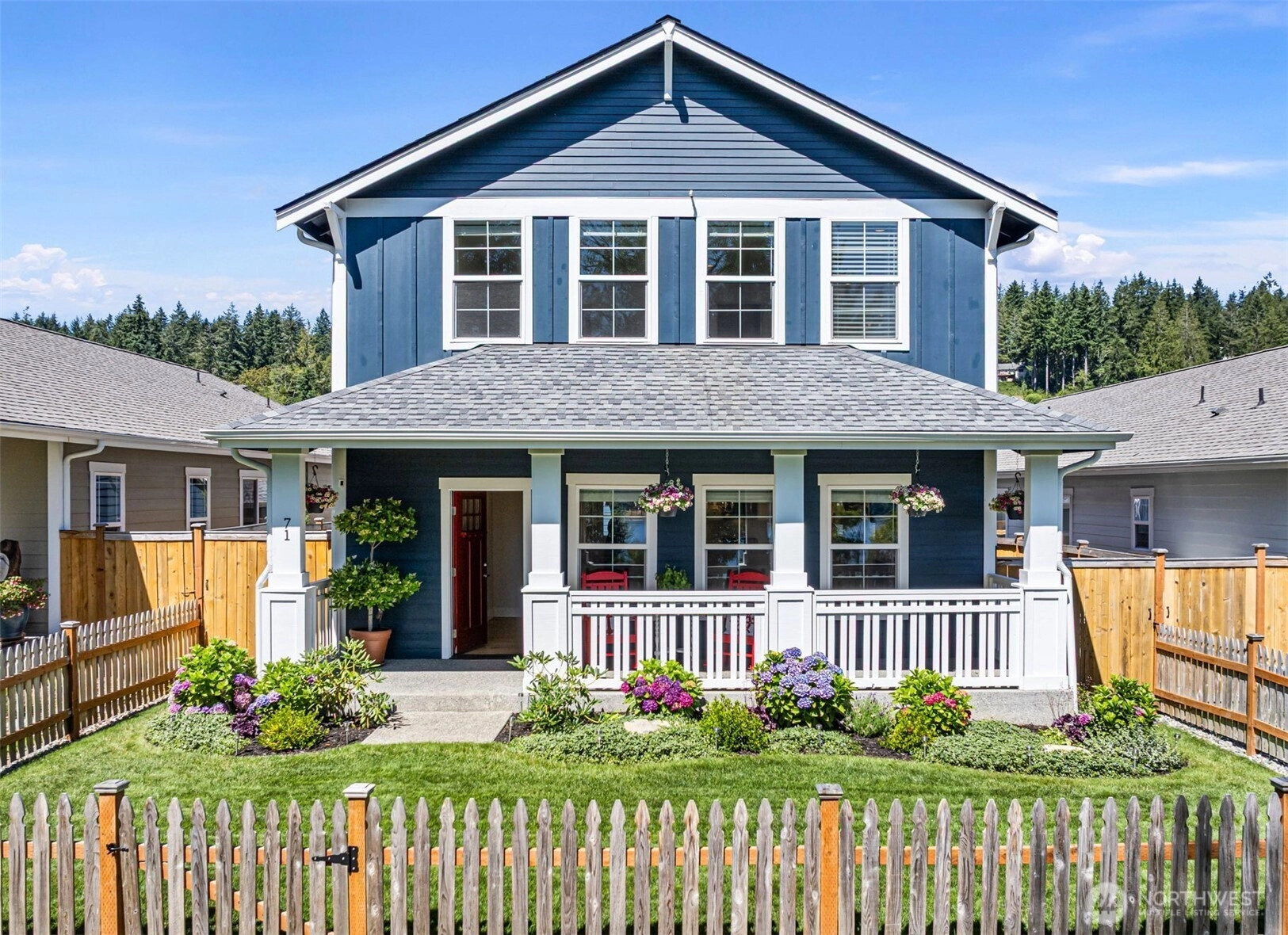 71 E Sullivan St Unit  Allyn WA 98524