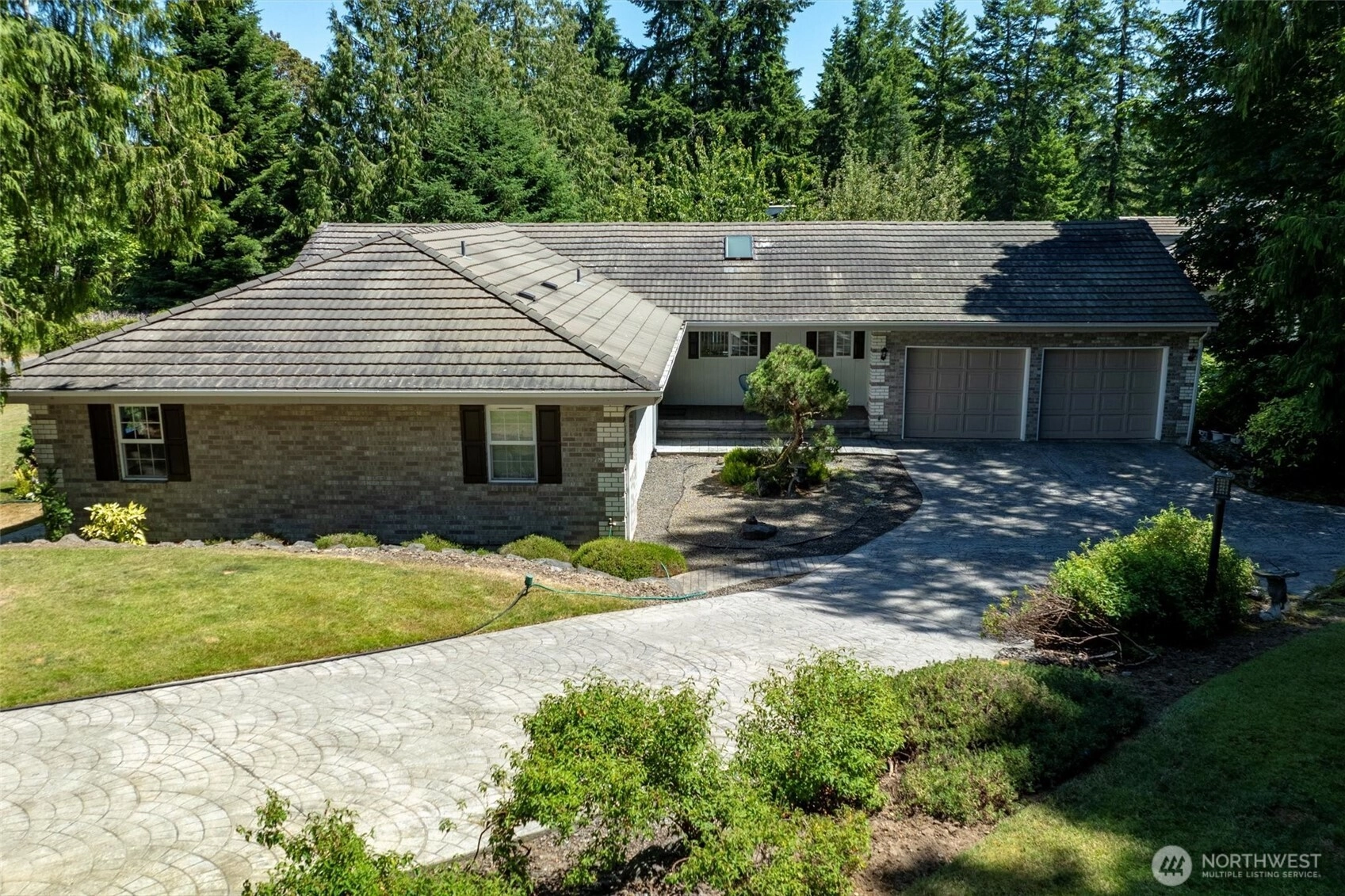 270 Pioneer Dr Port Ludlow WA 98356