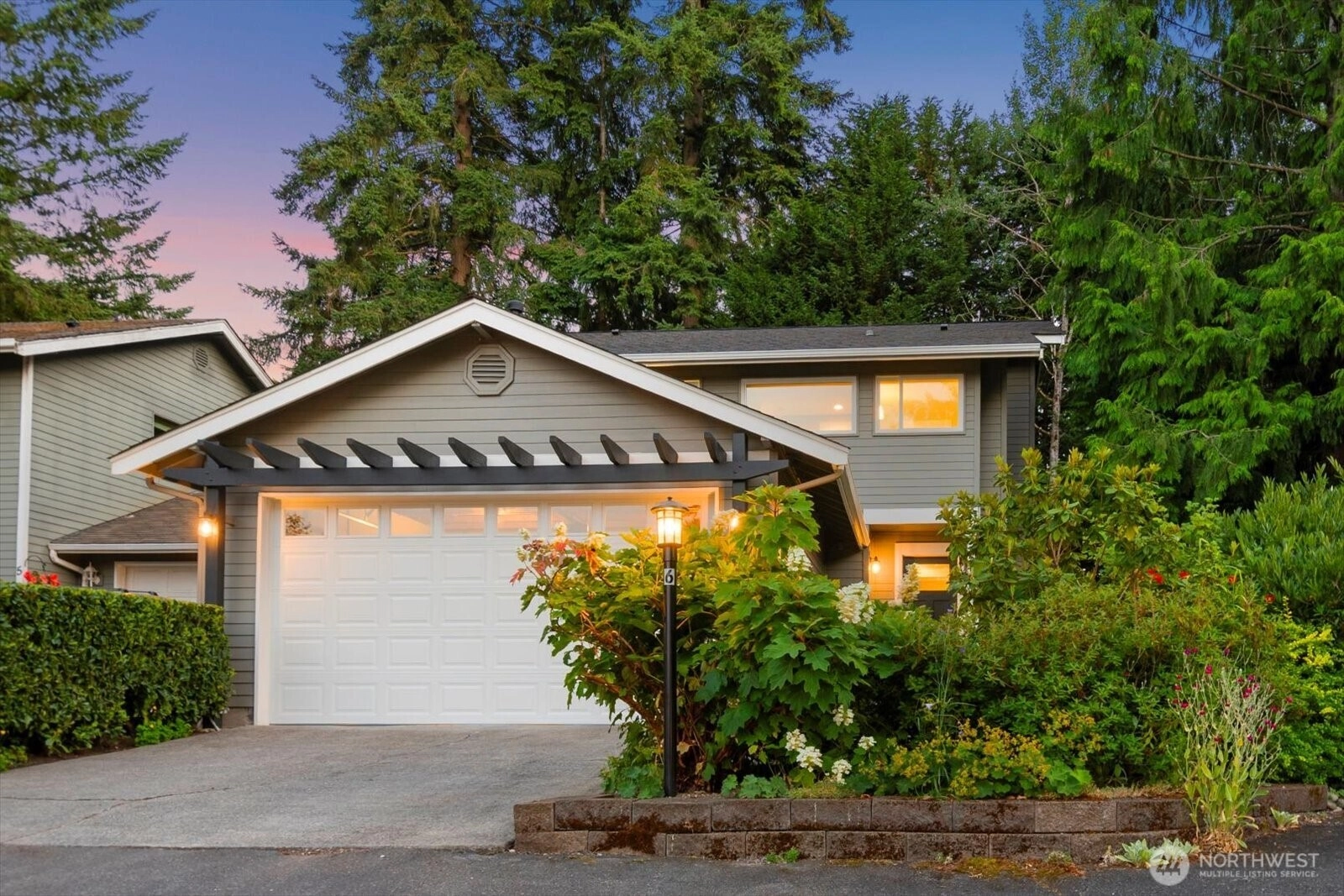 8912 238th St SW Unit 6 Unit 6 Edmonds WA 98026