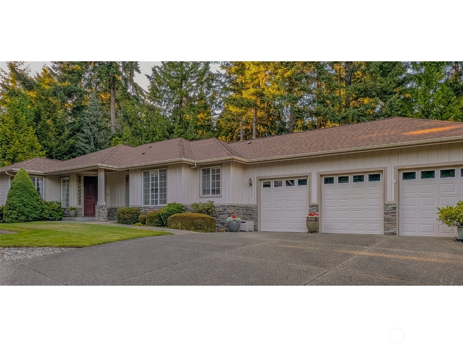 5214 W Old Stump Dr Gig Harbor WA 98332