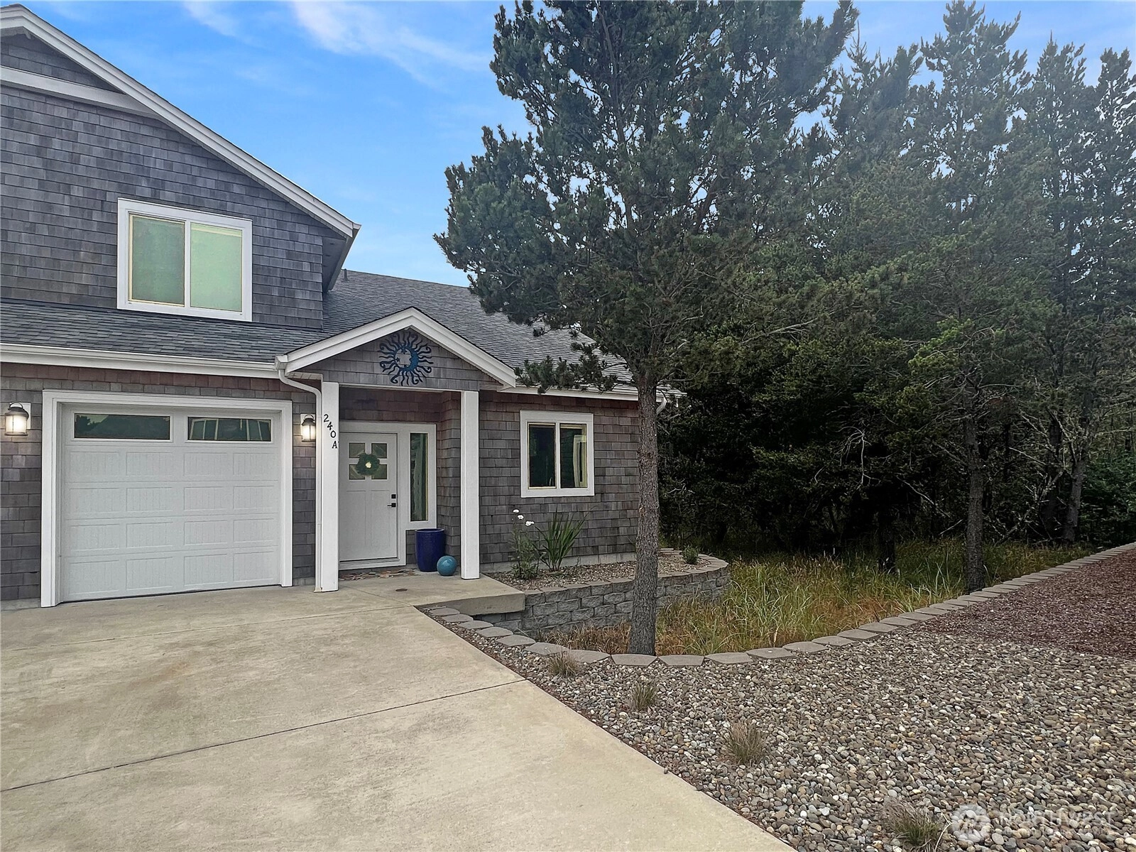 240 28th St NW Unit A Unit A Long Beach WA 98631