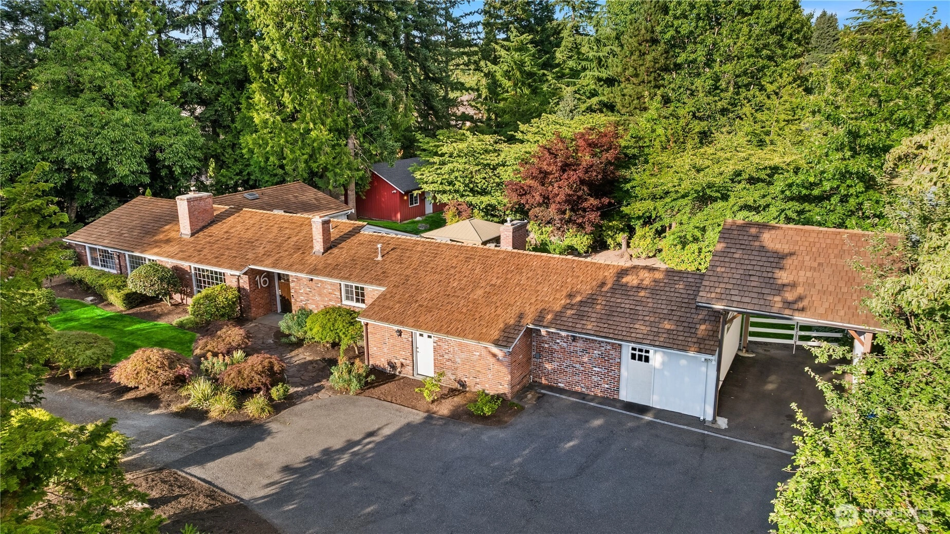 16 Diamond S Ranch Unit  Bellevue WA 98004