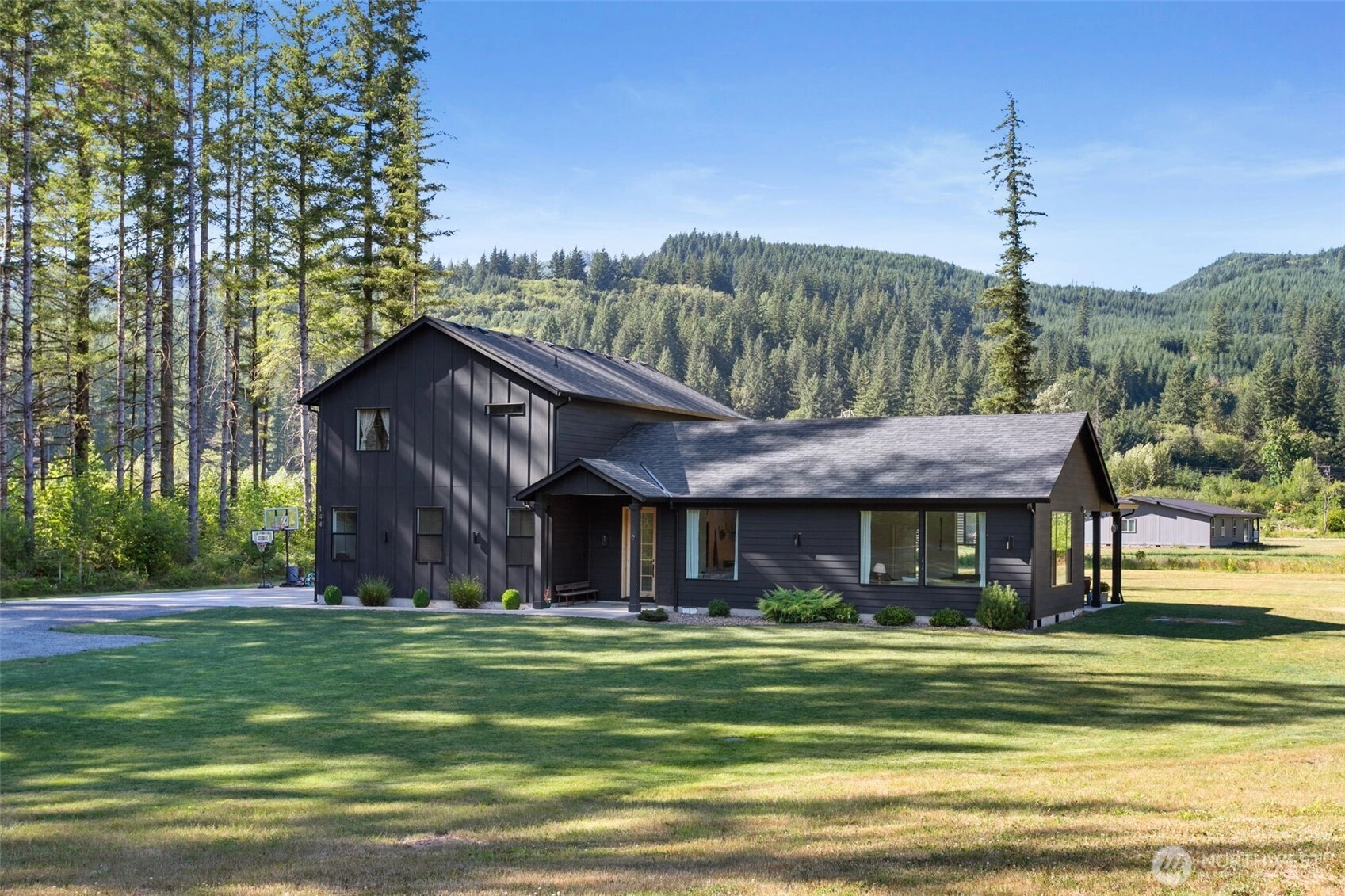 144 Sassys Creek Rd Ariel WA 98603