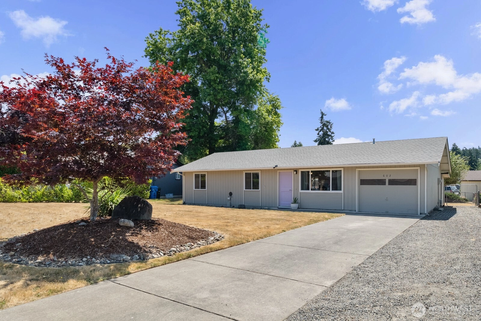 602 Montgomery St Steilacoom WA 98388