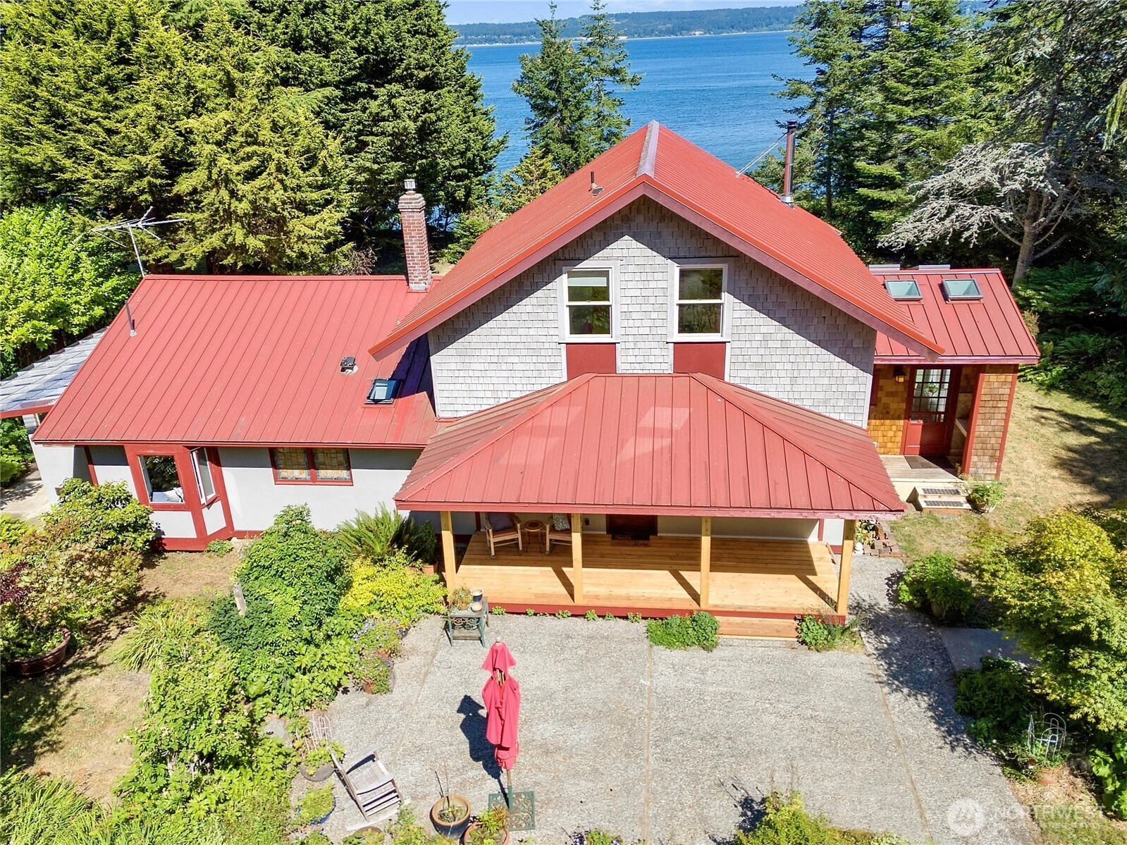 372 Schwartz Rd Nordland WA 98358