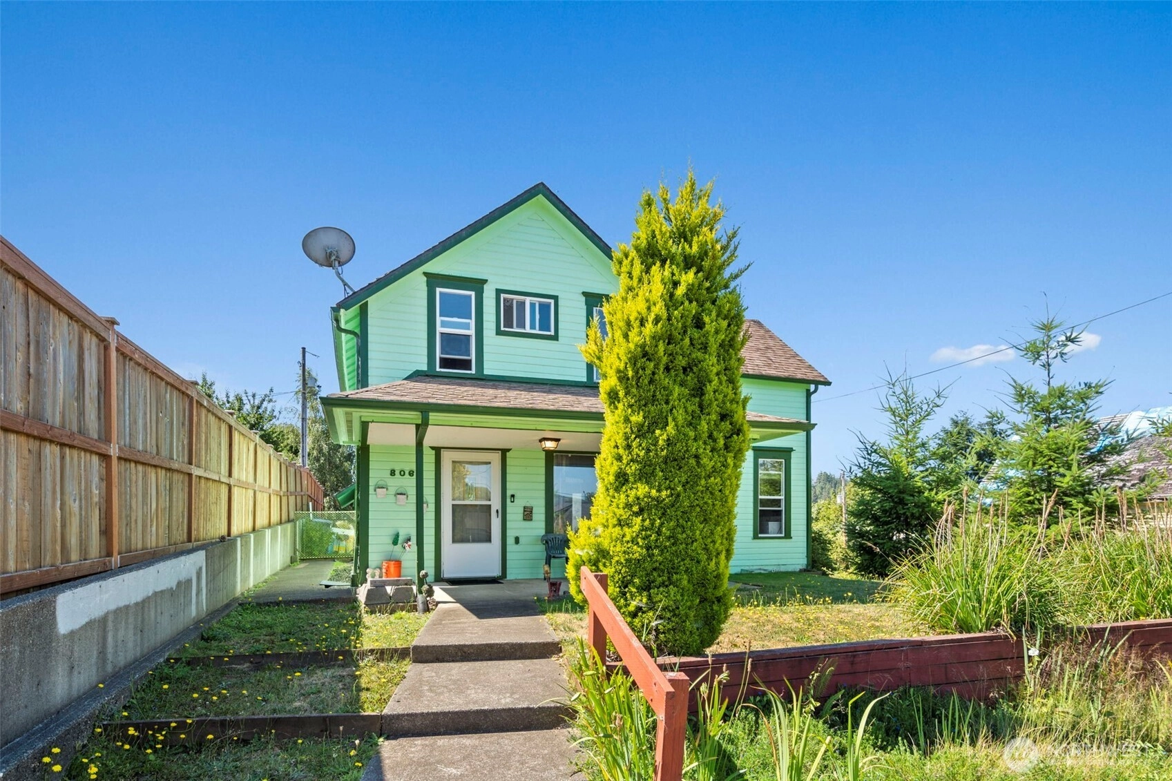 806 California St Raymond WA 98577