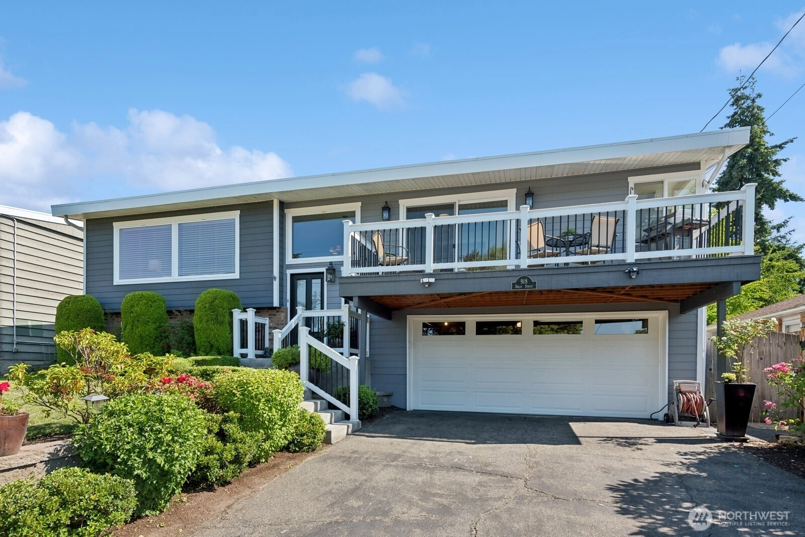 918 Daley St Edmonds WA 98020