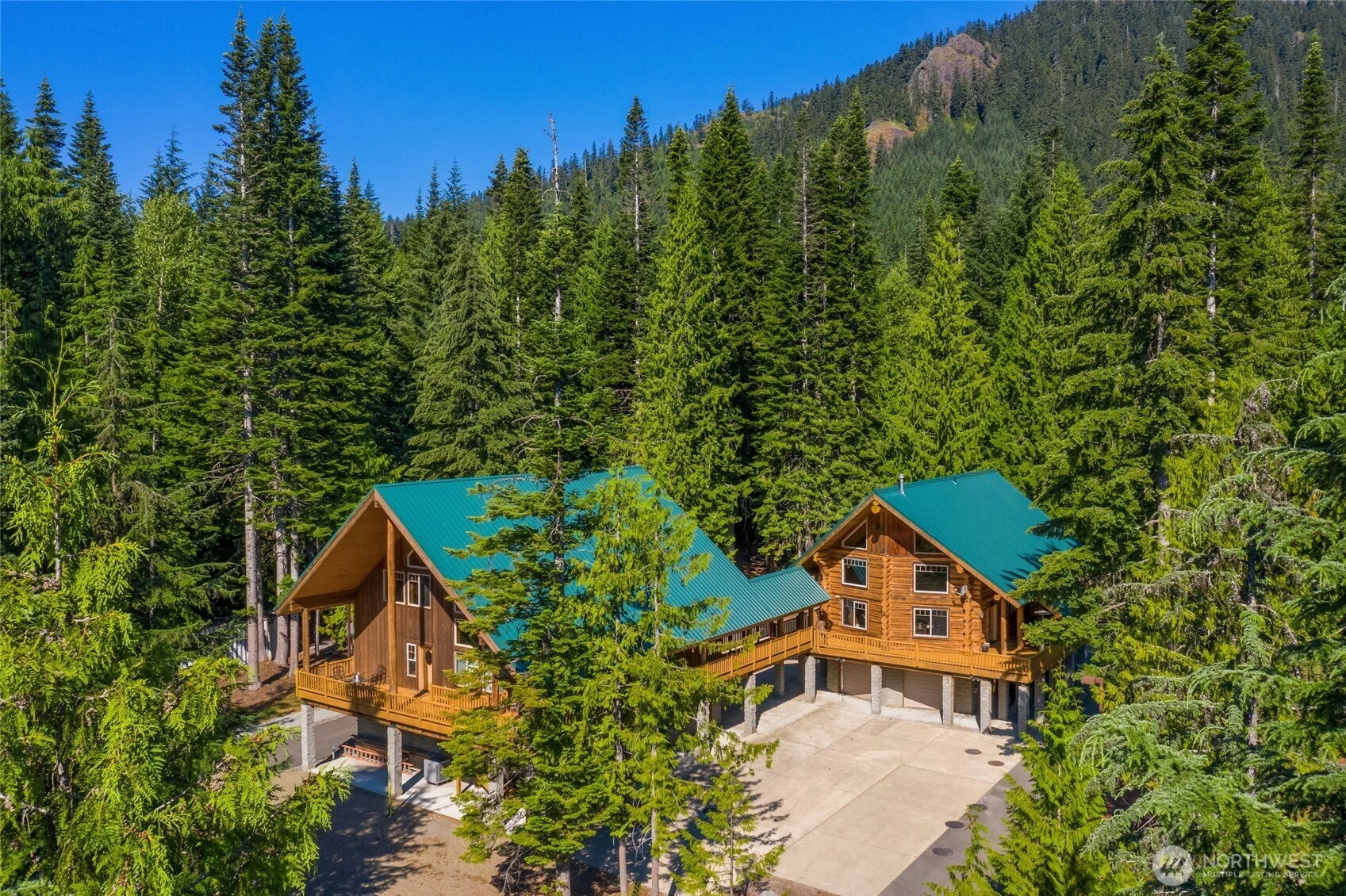4422 Kachess Lake Rd Easton WA 98925