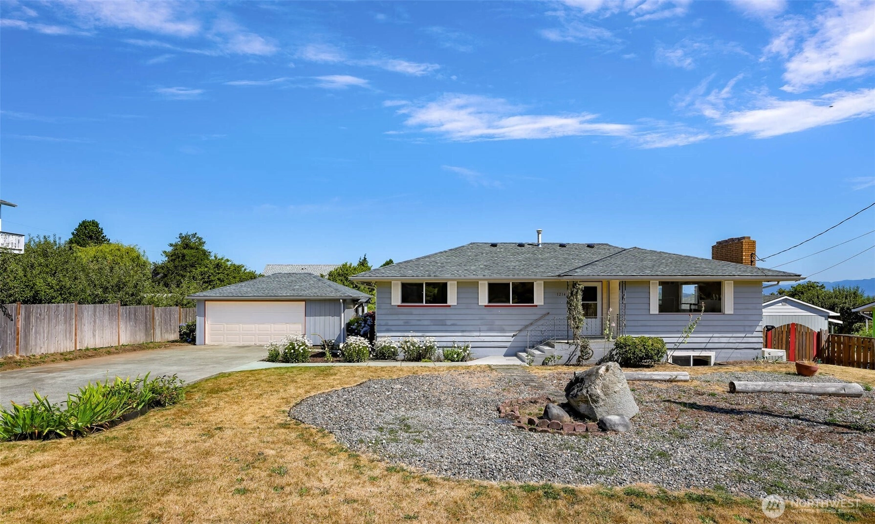 1214 38th St Anacortes WA 98221