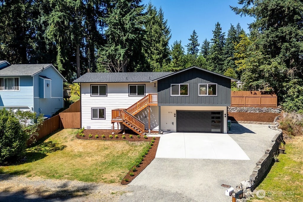 5710 189th Ave E Lake Tapps WA 98391