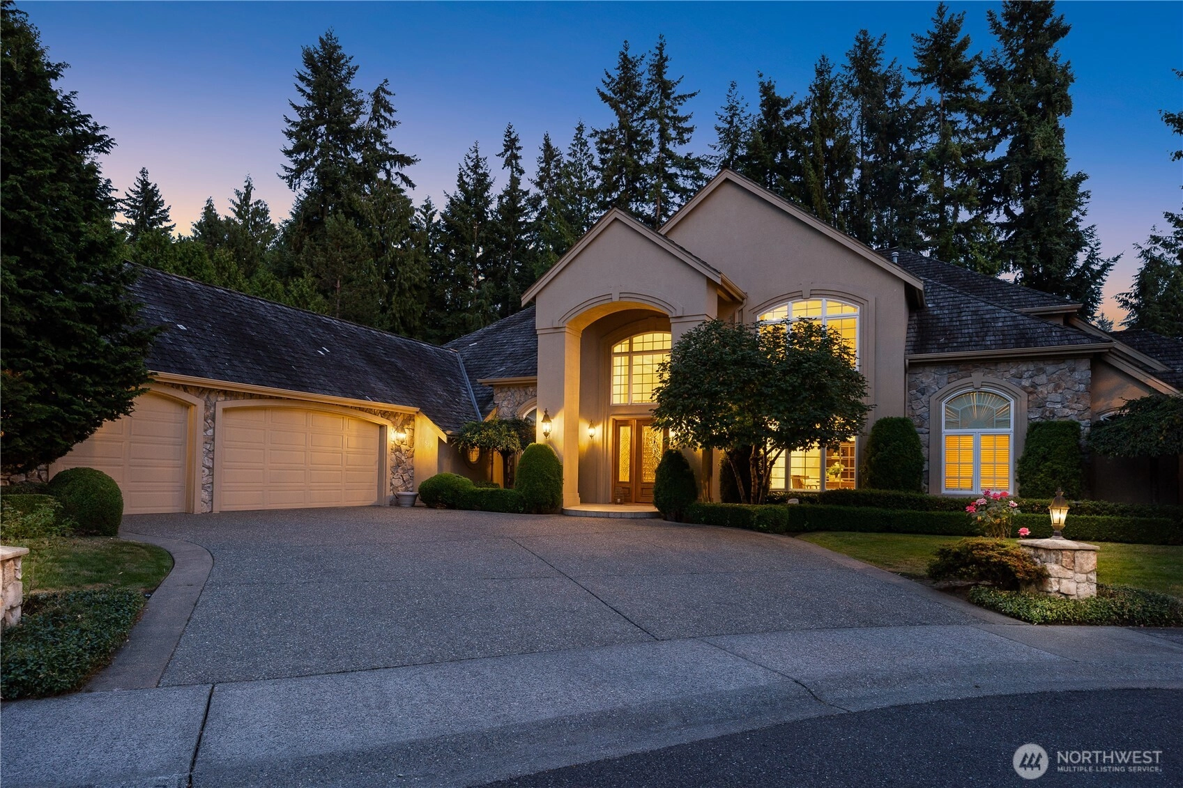 13851 NE 1st Pl Bellevue WA 98005