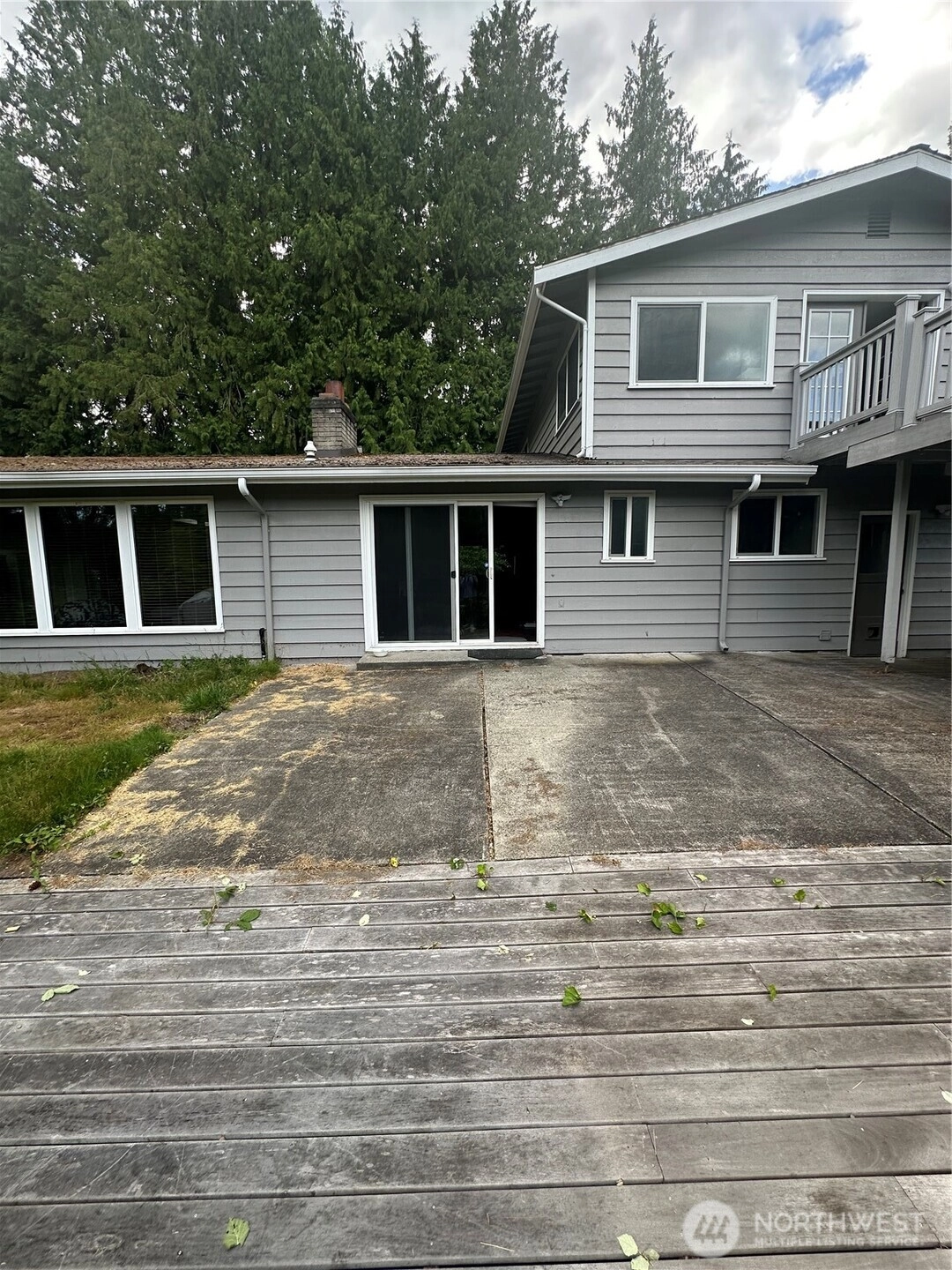 3320 NE 200th Ct Unit  Lake Forest Park WA 98155