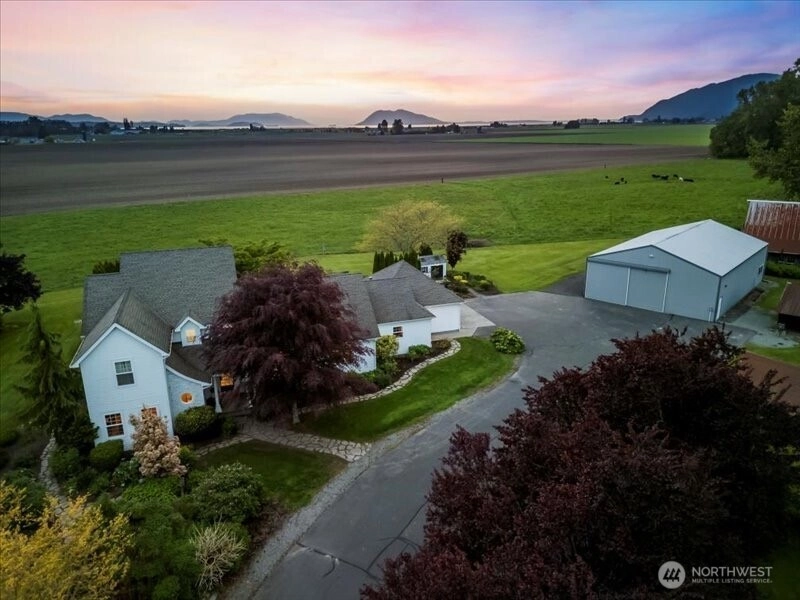 5760 Cedar St Bow WA 98232