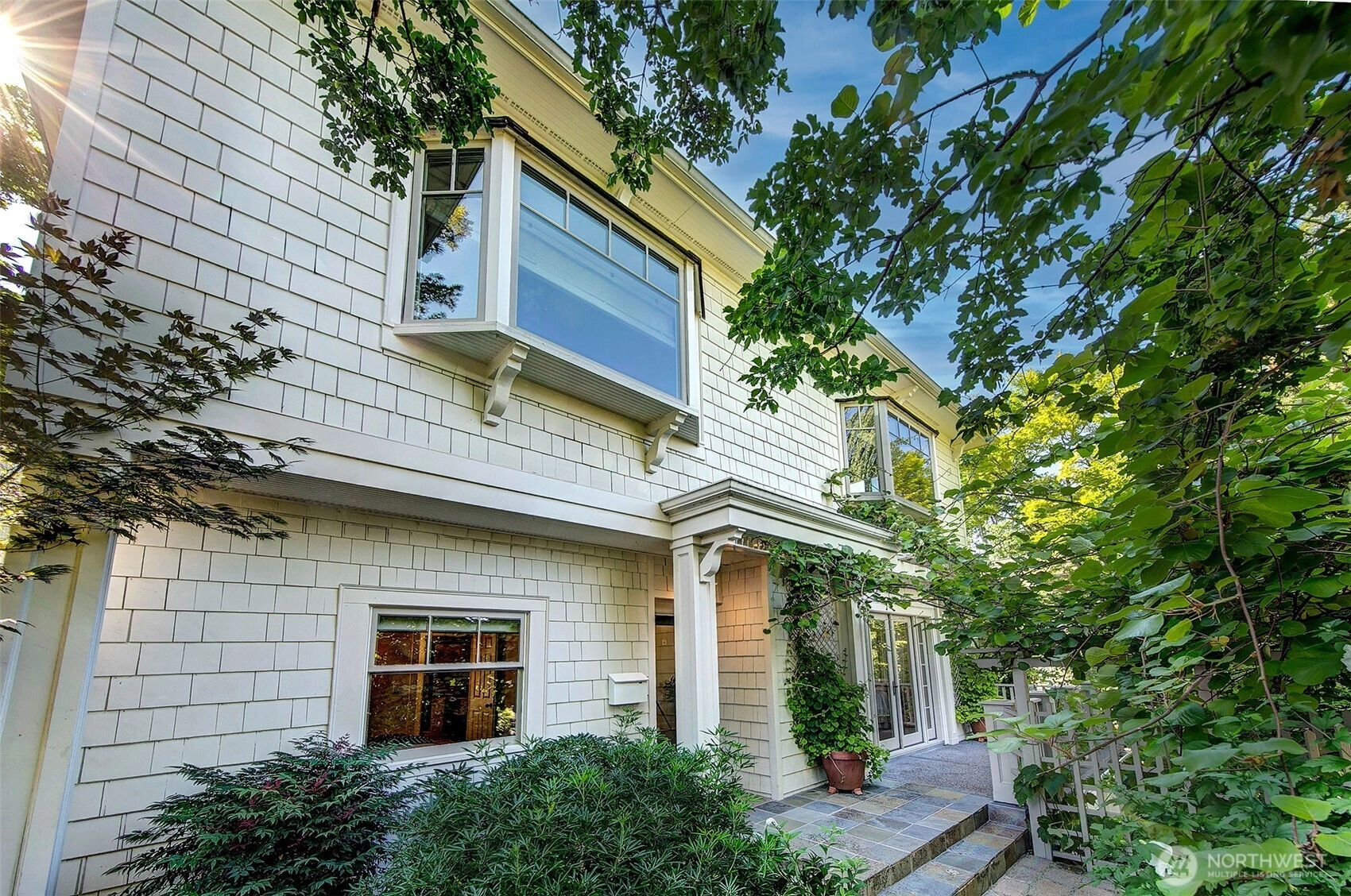 173 37th Ave E Unit  Seattle WA 98112
