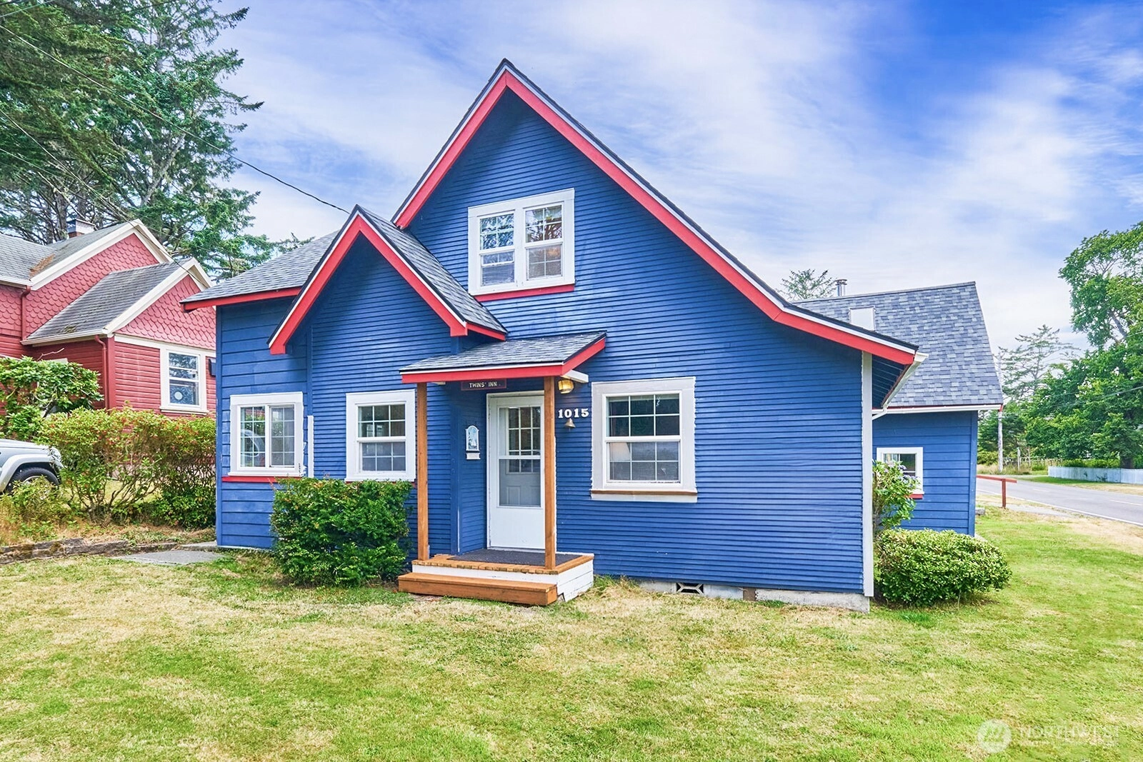 1015 40th Pl Unit  Seaview WA 98644