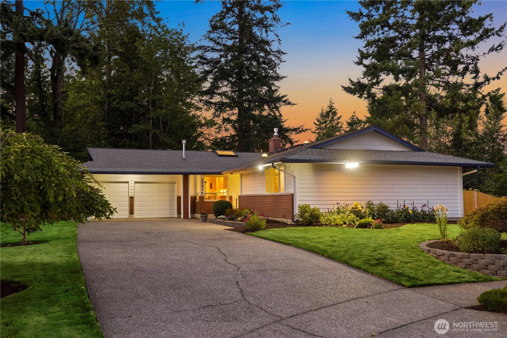 17512 NE 22nd Ct Redmond WA 98052