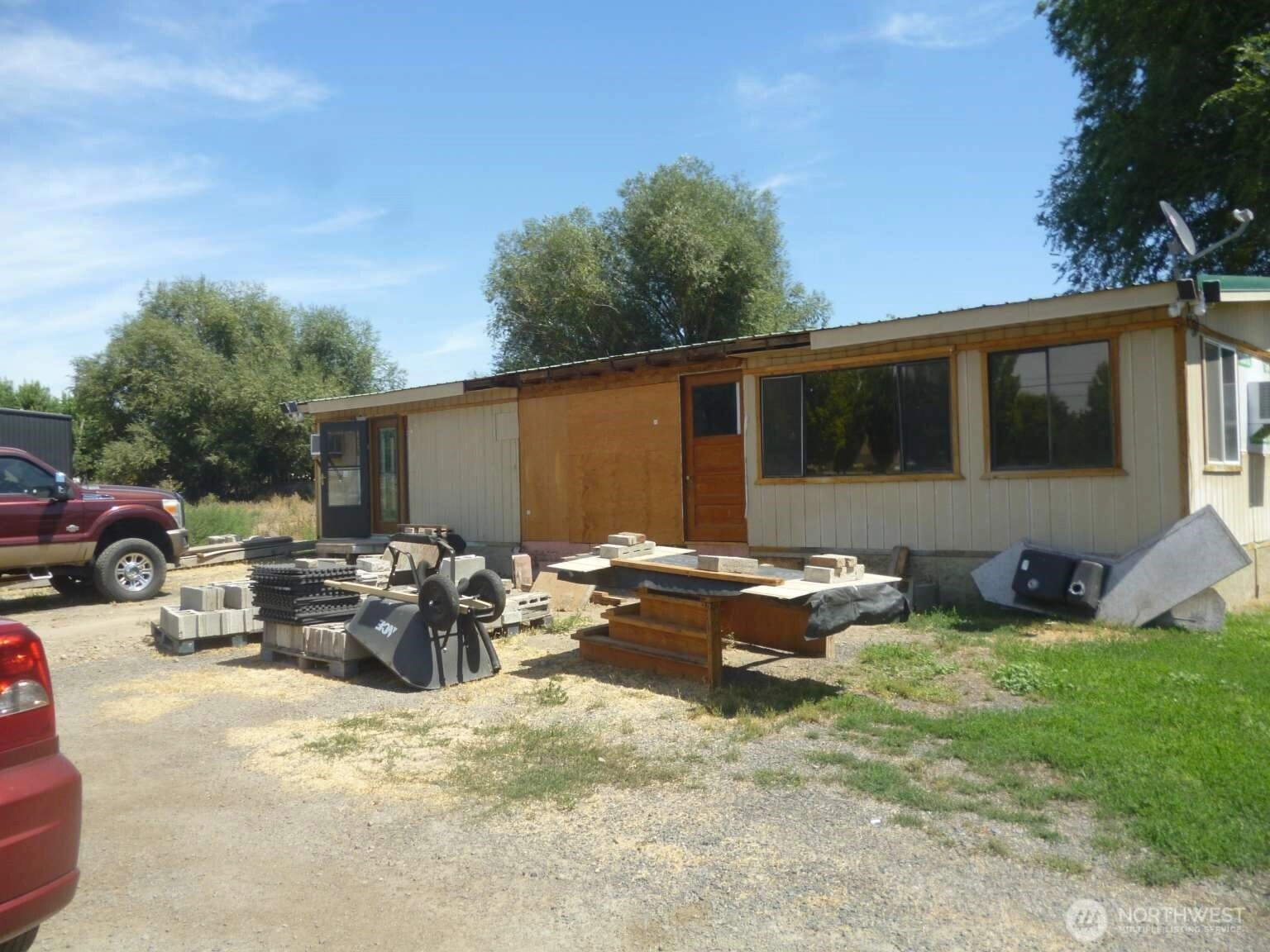 155 N Gap Rd Prosser WA 99350