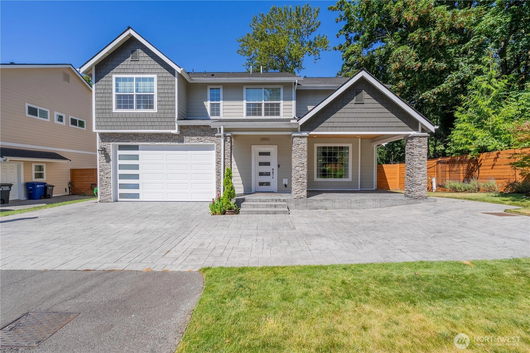 13903 30th Pl S Unit  SeaTac WA 98168