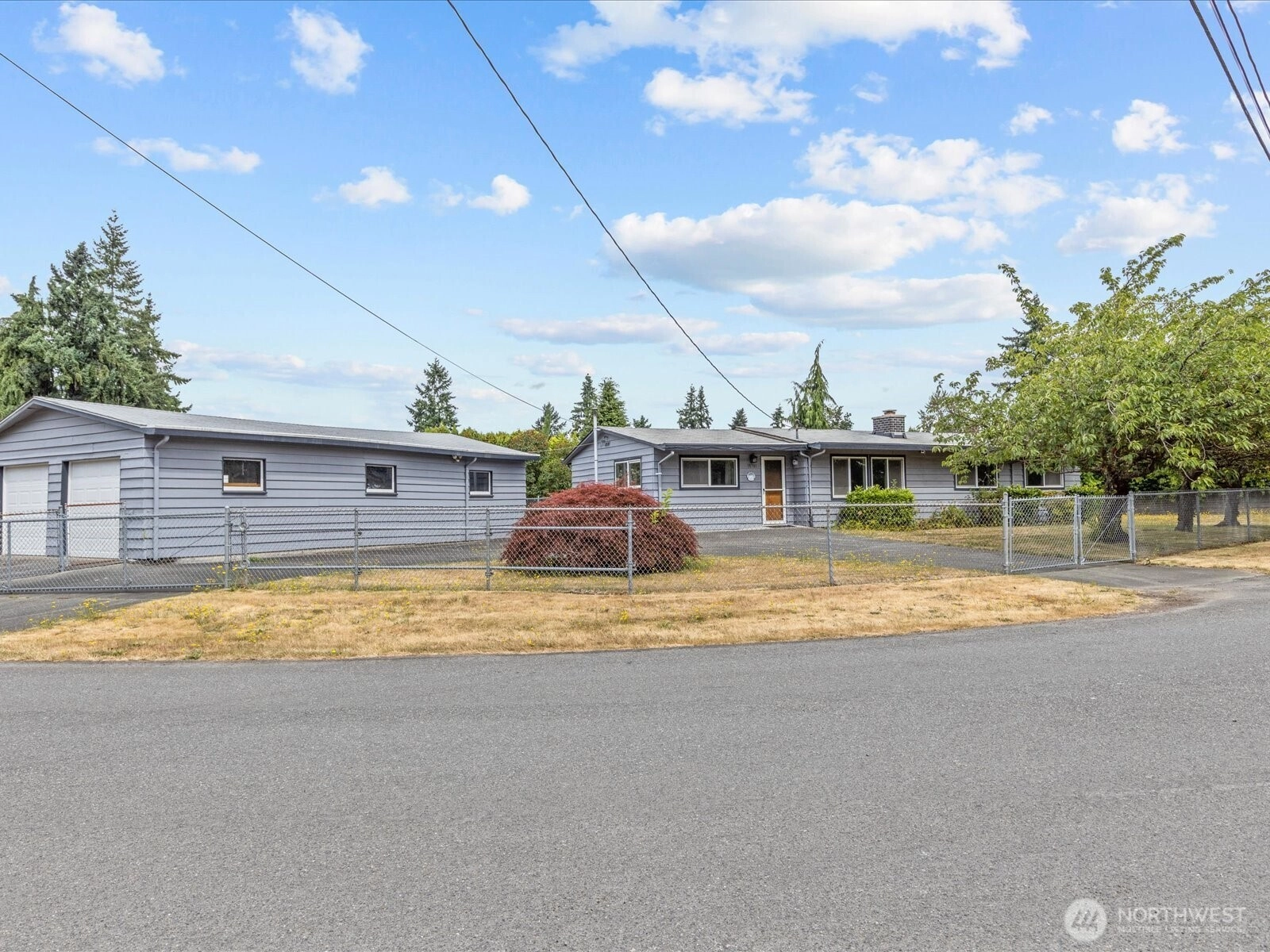 18701 3rd Ave S Burien WA 98148
