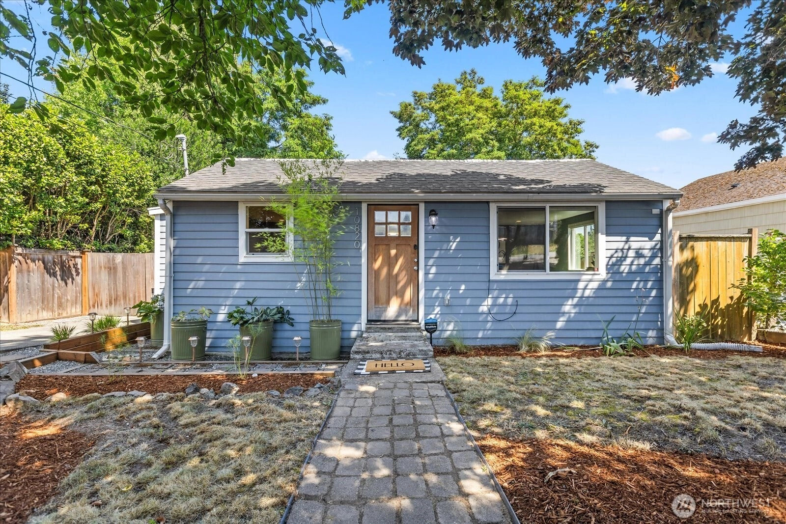 10820 1st Ave SW Burien WA 98146