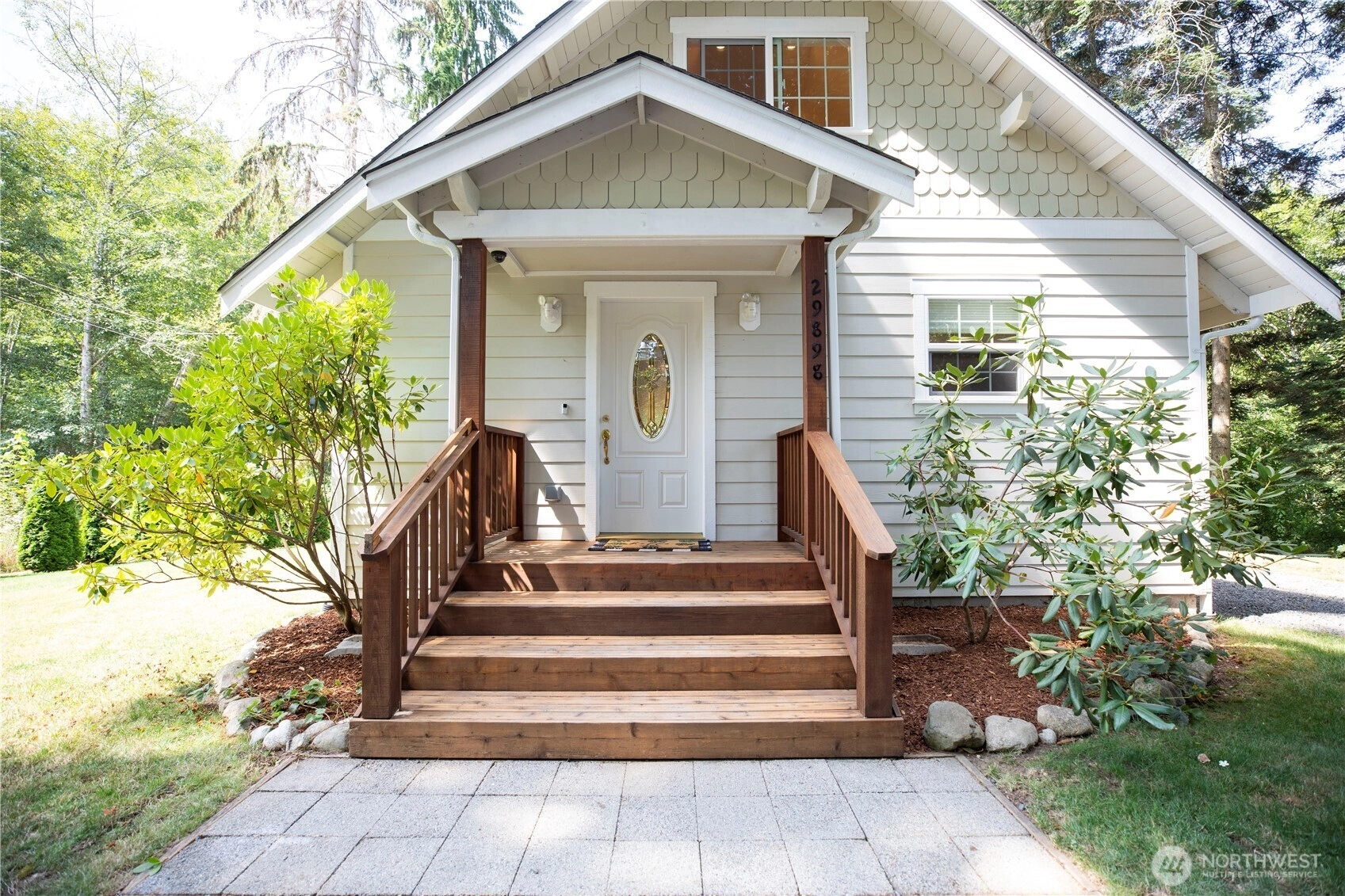 29898 Gamble Pl NE Kingston WA 98346