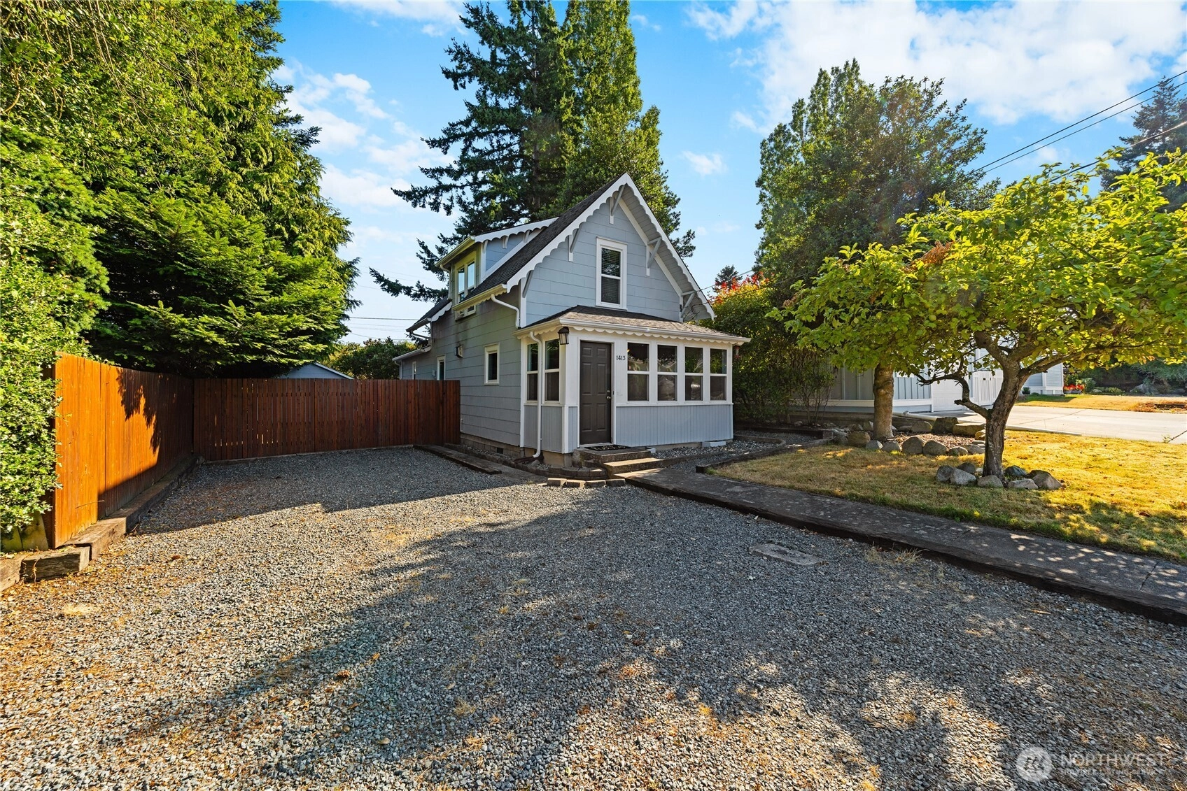 1413 14th St Anacortes WA 98221