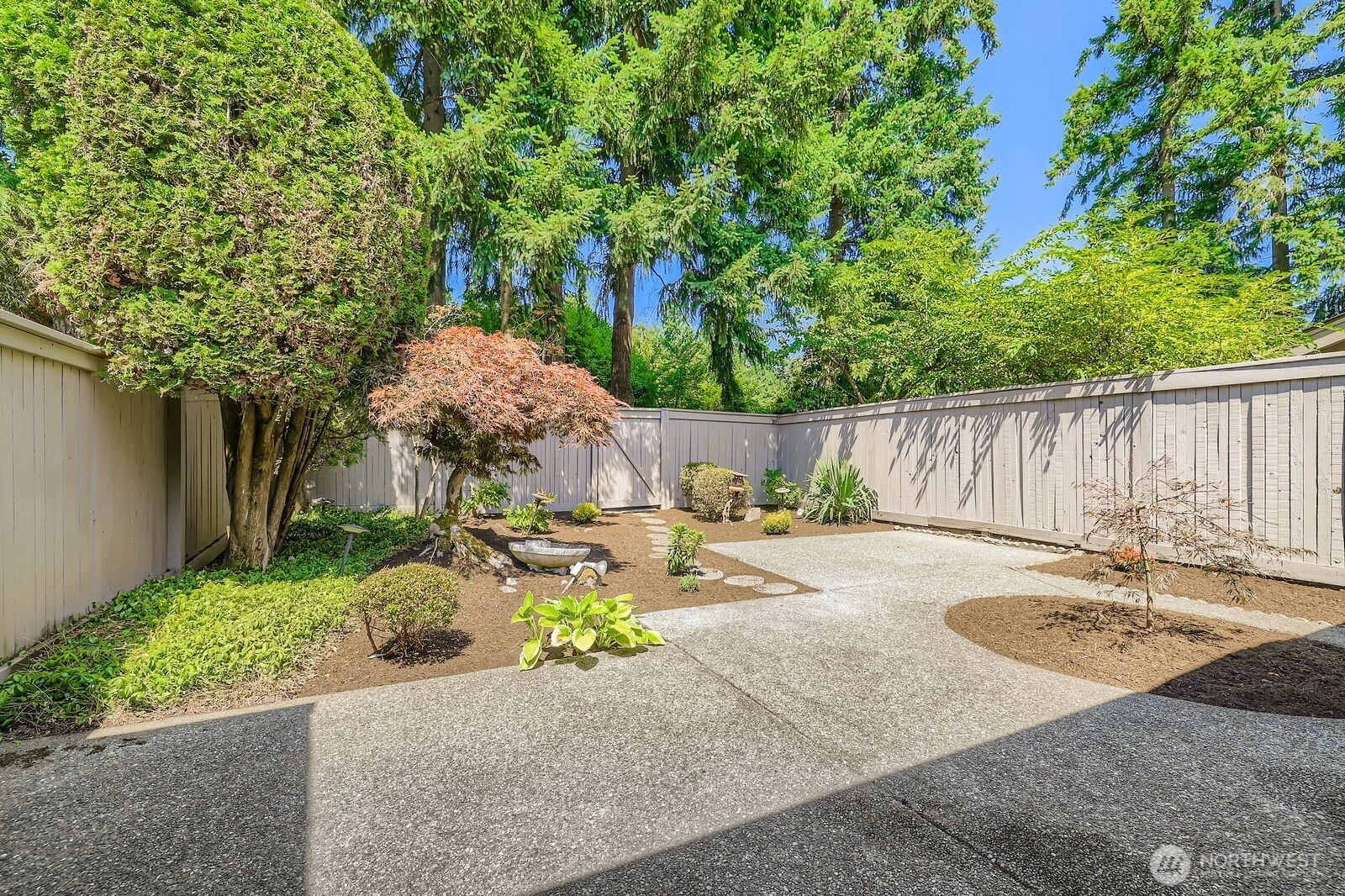 14208 NE 2nd Pl Bellevue WA 98007
