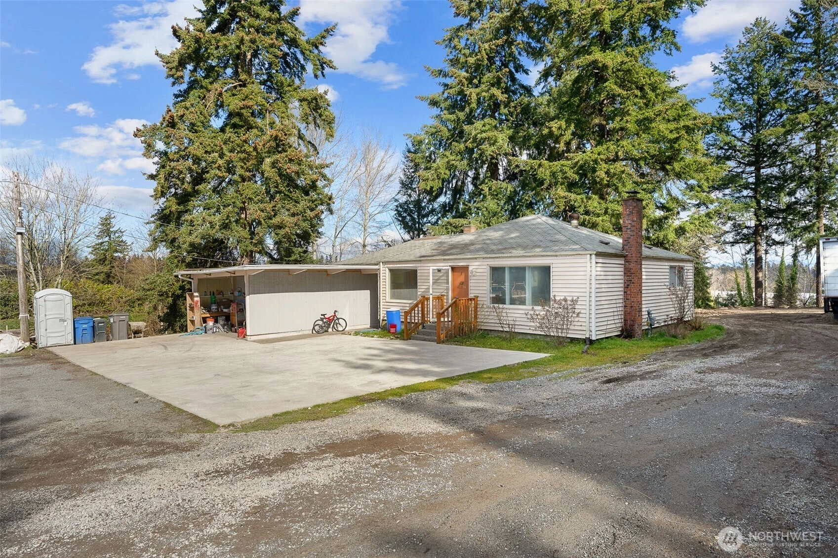 14056 8th Ave S Burien WA 98168