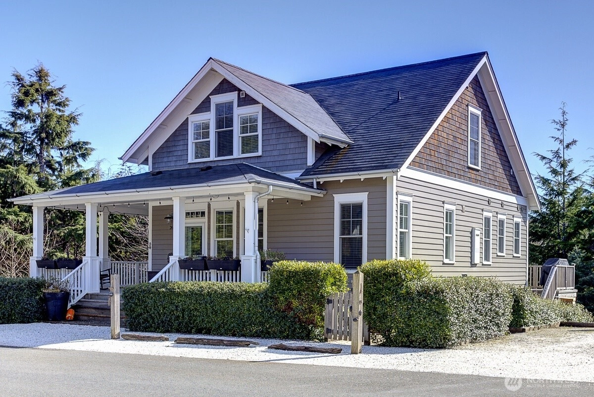 269 Compass St Unit  Pacific Beach WA 98571