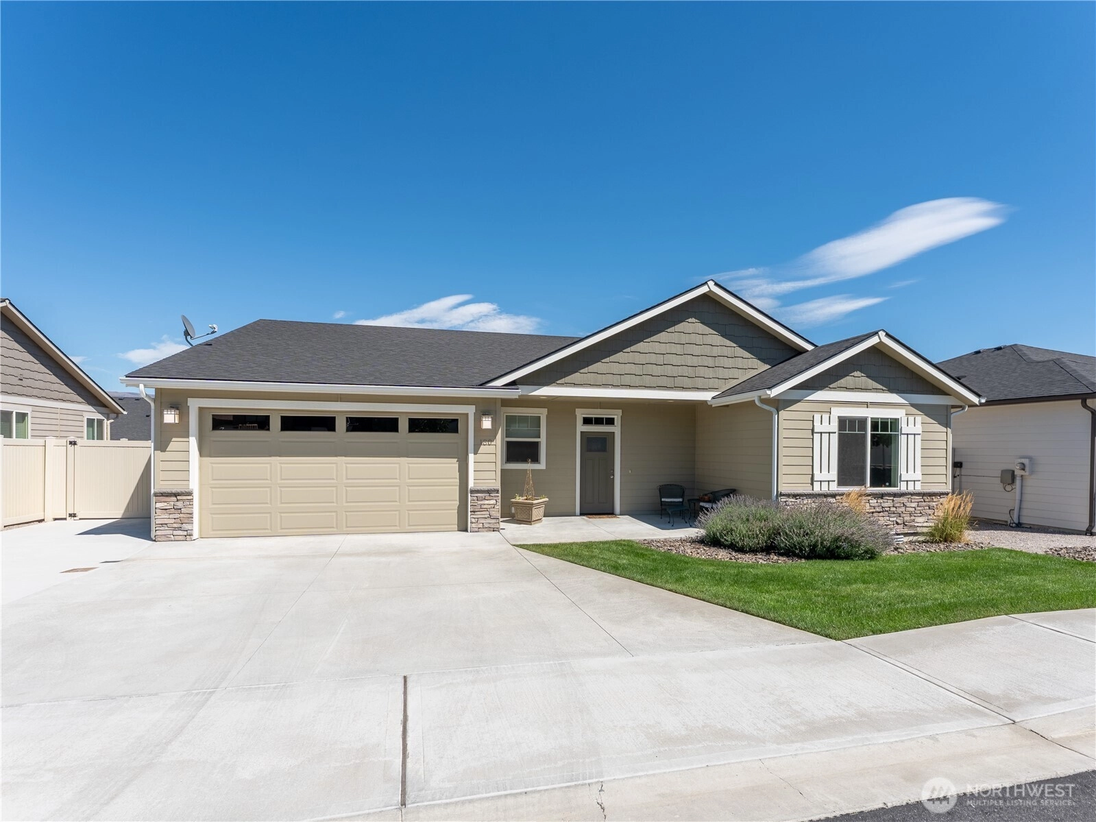 180 Pershing Cir Wenatchee WA 98802
