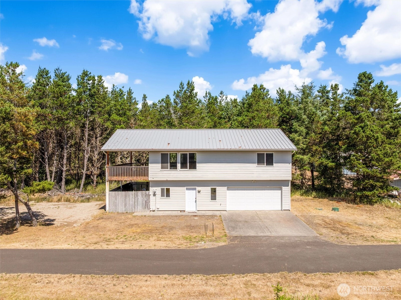 1205 116th Ln Long Beach WA 98631