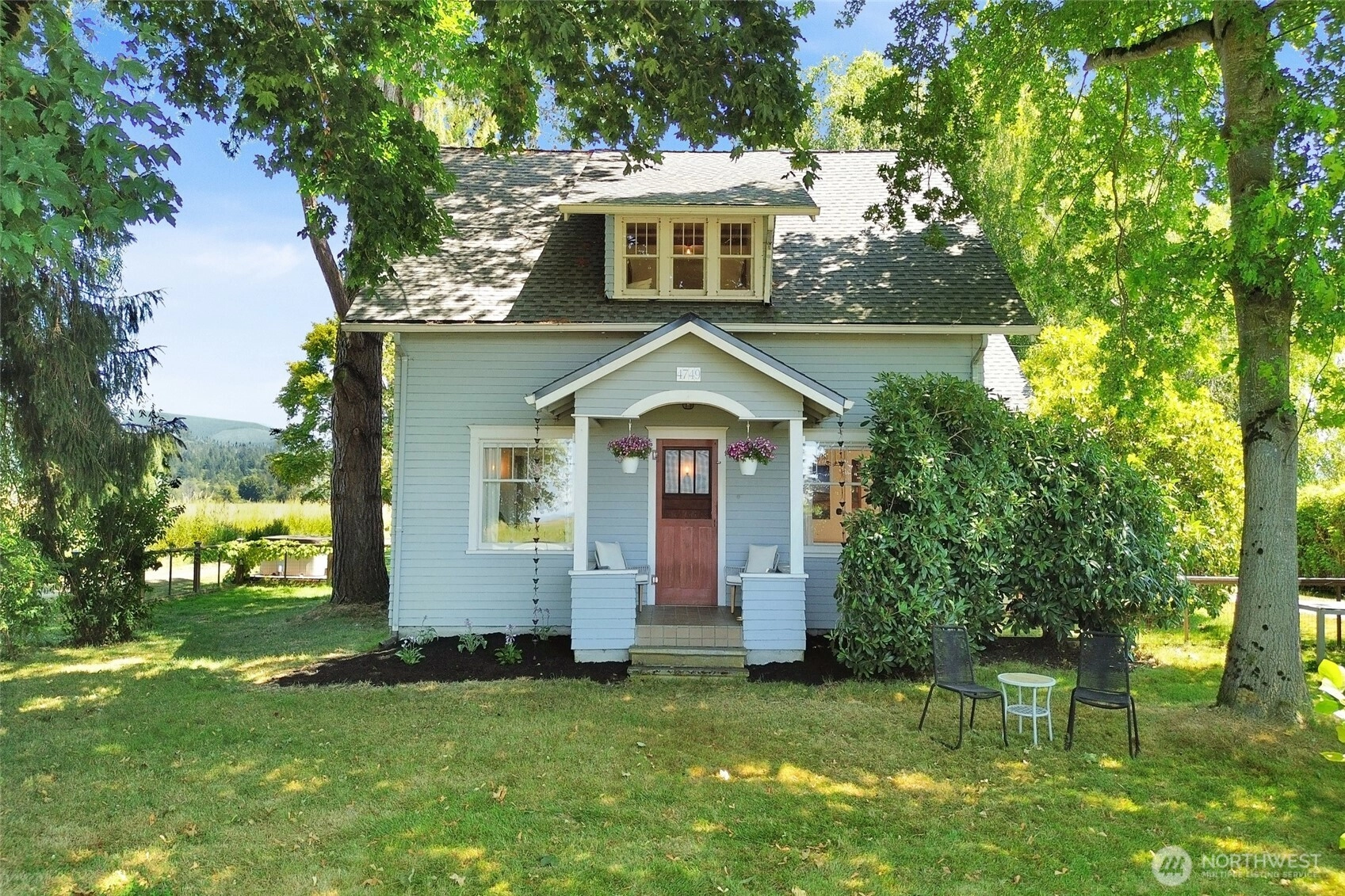 4749 Chuckanut Dr Bow WA 98232